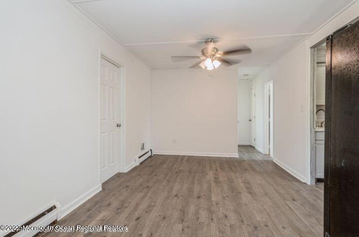 53 Maplewood Ave, Ideal Beach NJ  07734-1133 exterior