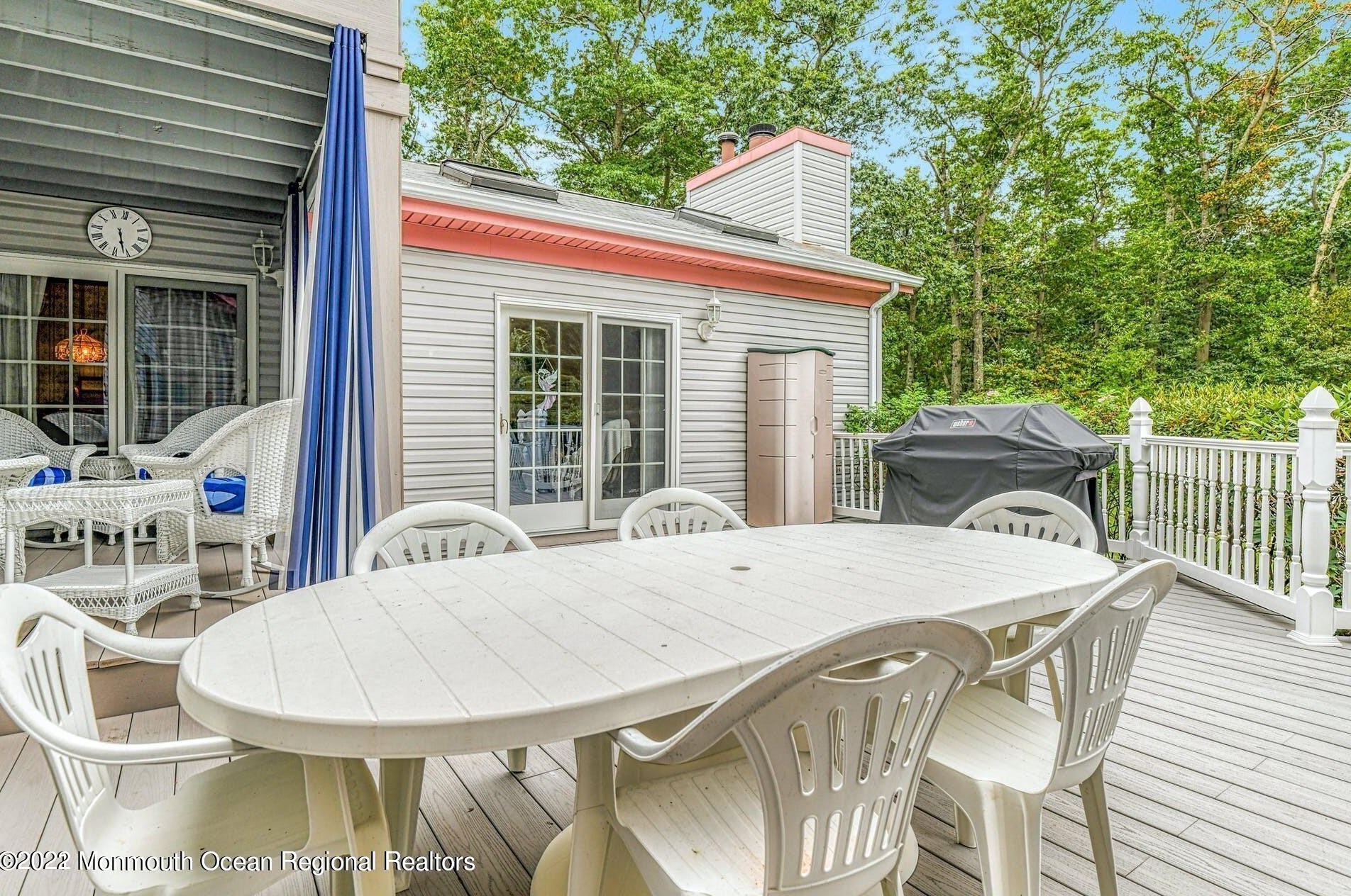 1982 Leonard Dr, Toms River NJ  08755-1501 exterior