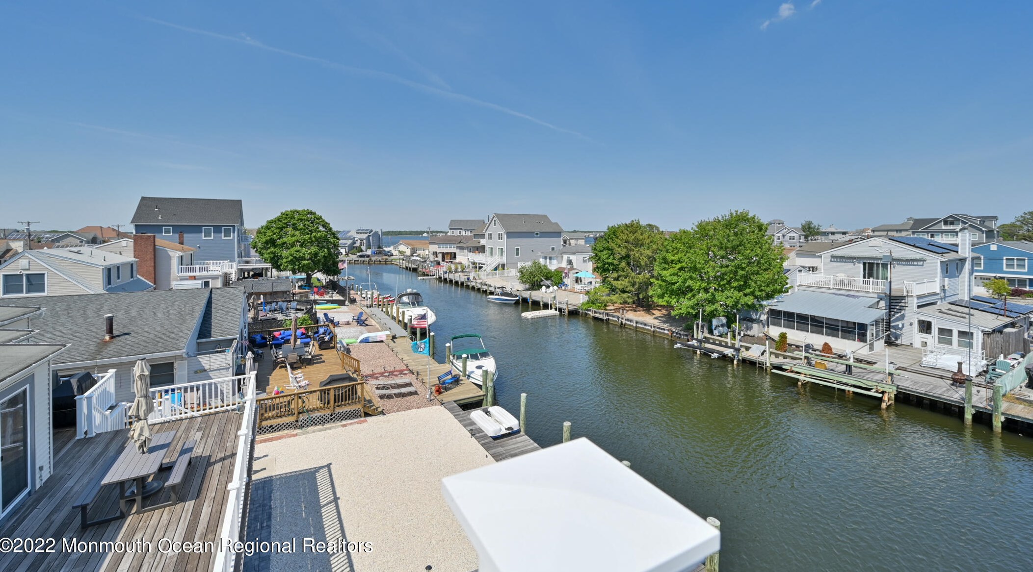 29 Neptune Rd, Toms River NJ  08753-2030 exterior