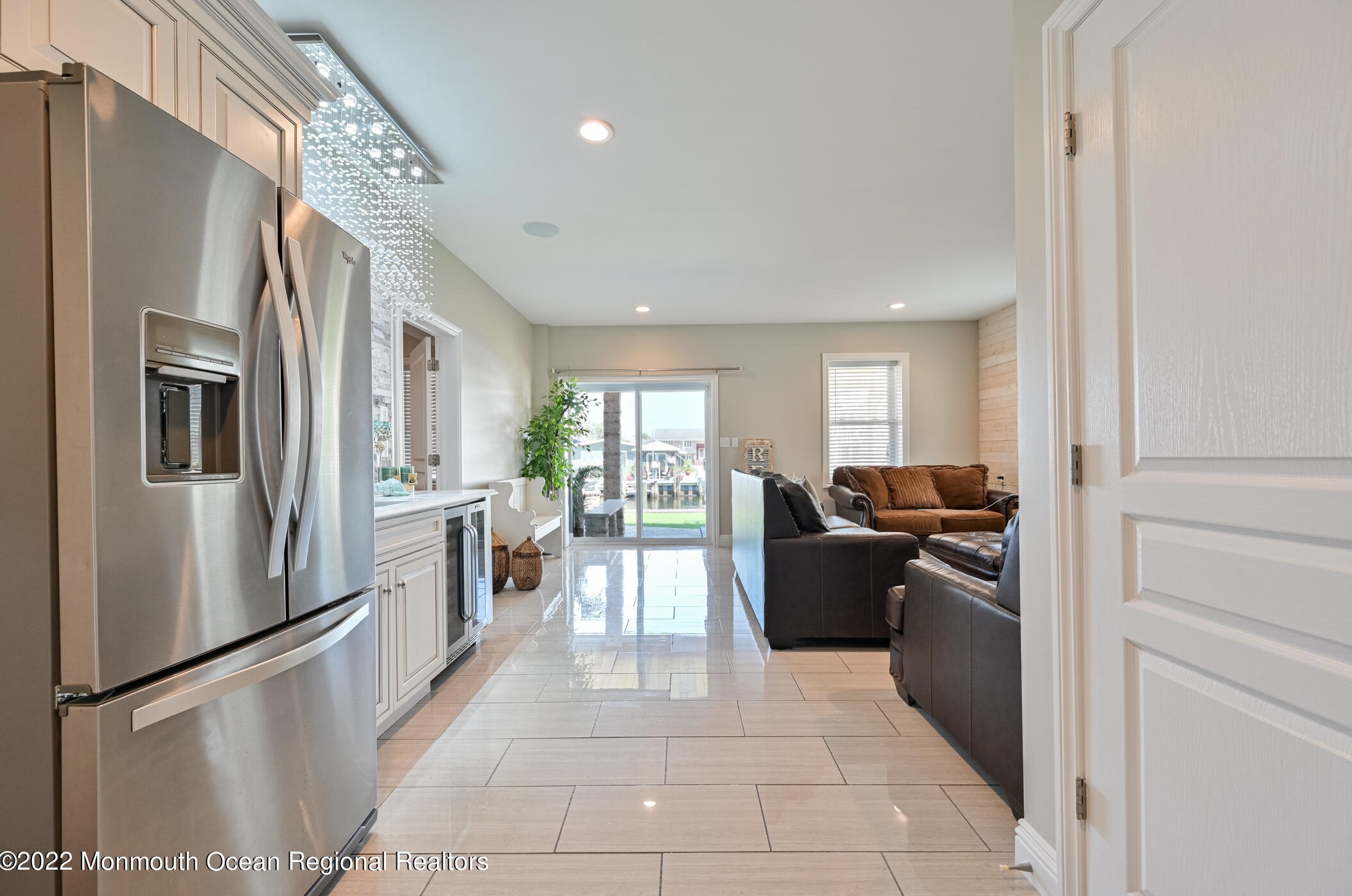 29 Neptune Rd, Toms River NJ  08753-2030 exterior