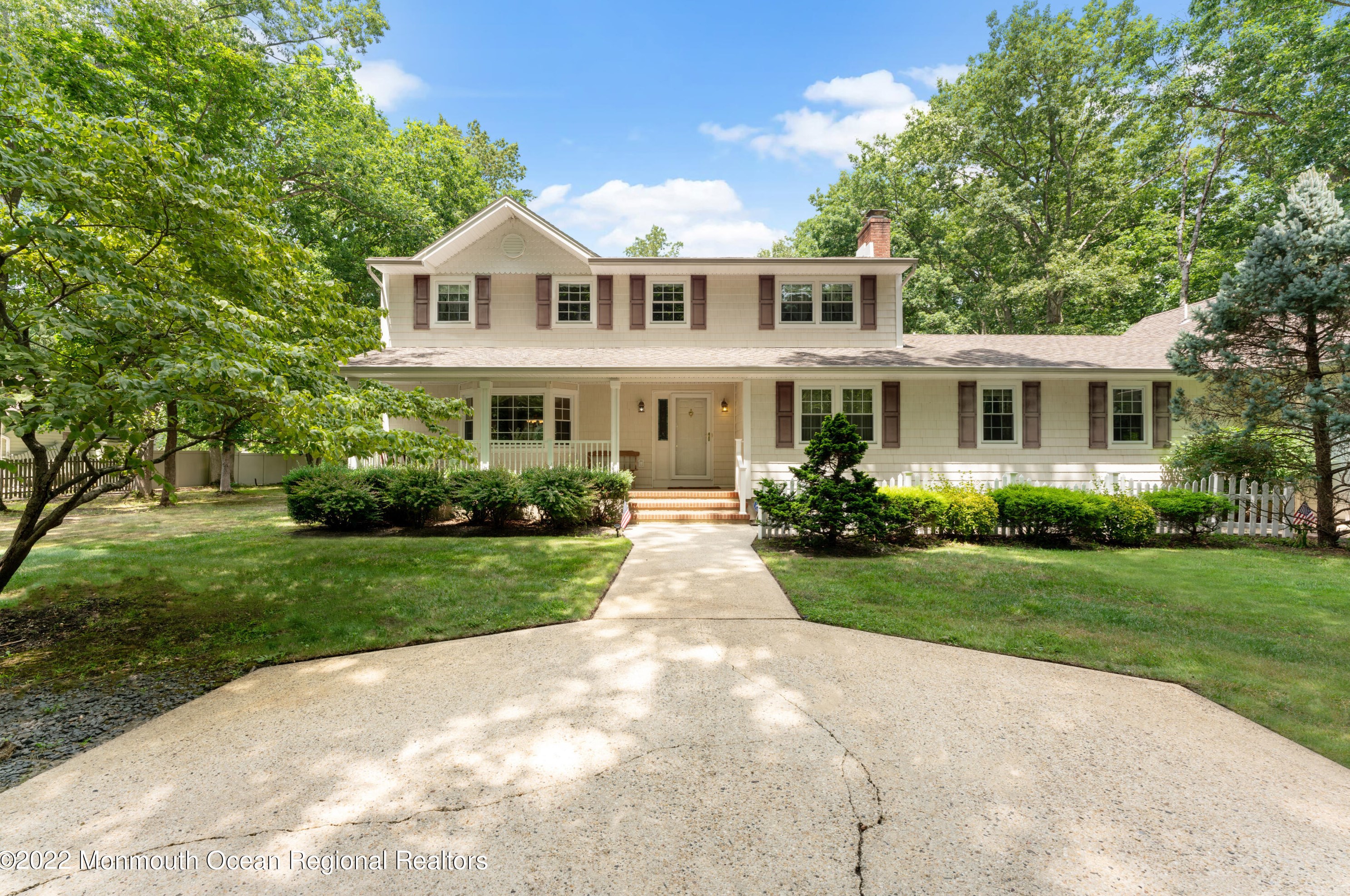 1156 Hickory St, Toms River NJ 08755-1302 exterior