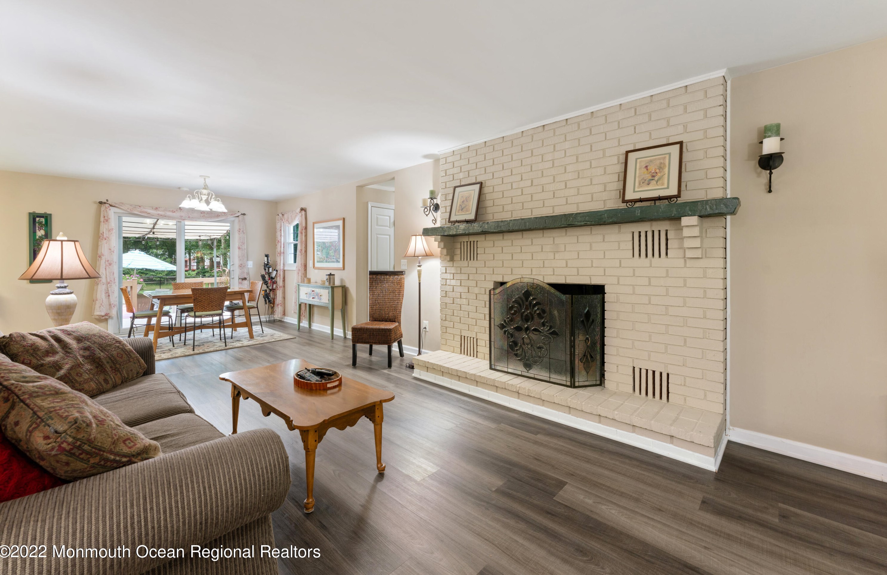 1156 Hickory St, Toms River NJ 08755-1302 exterior