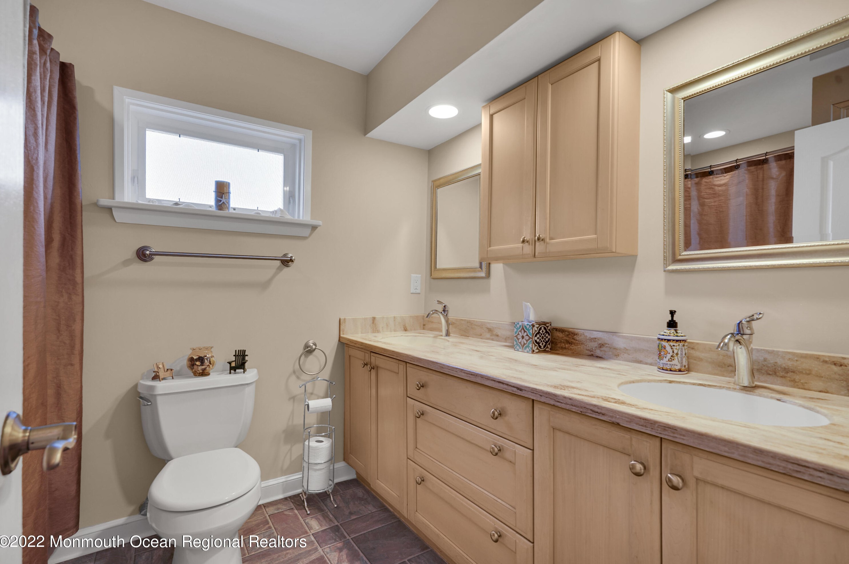 34 Parker Ave, Wall Township NJ  08736-3006 exterior