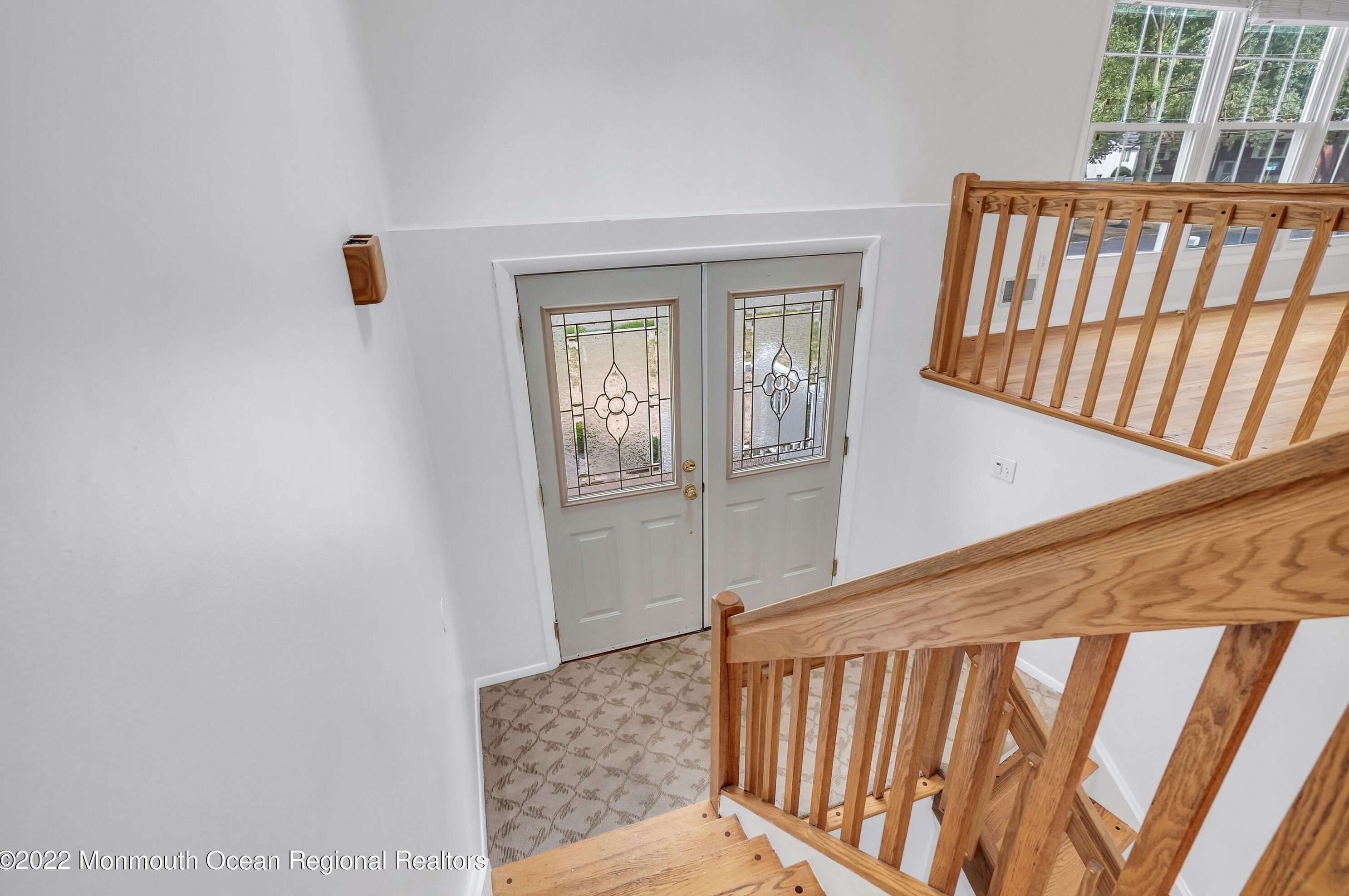 1802 Holbrook St, Oakhurst NJ  07755-2837 exterior