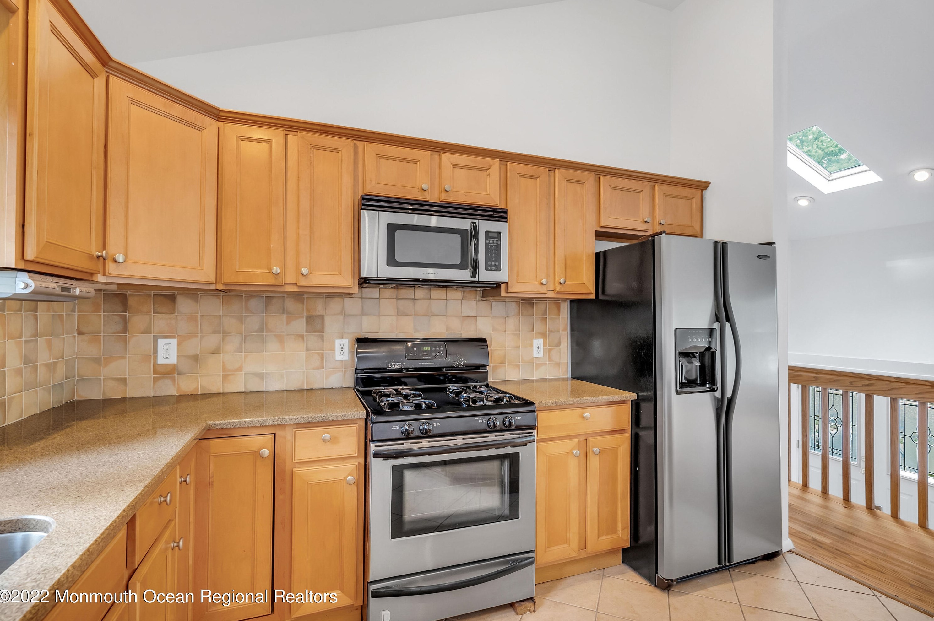 1802 Holbrook St, Oakhurst NJ  07755-2837 exterior