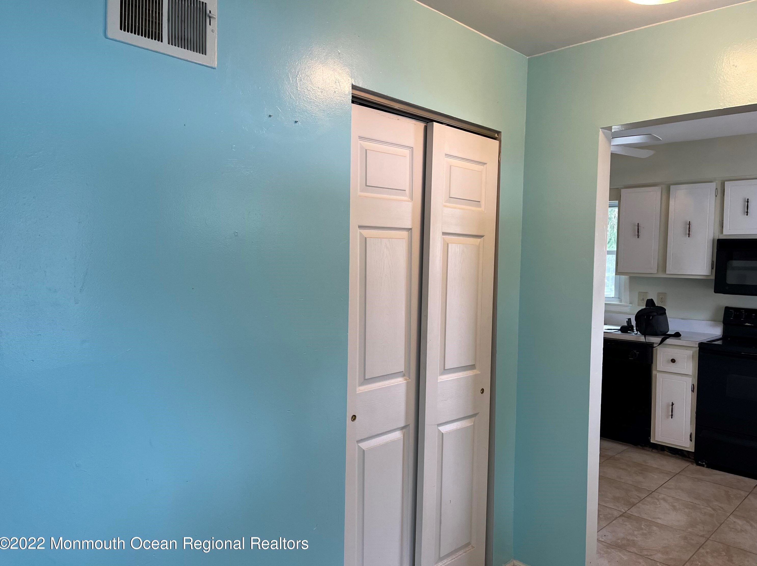 12 Dover Walk, Toms River NJ  08753-4108 exterior
