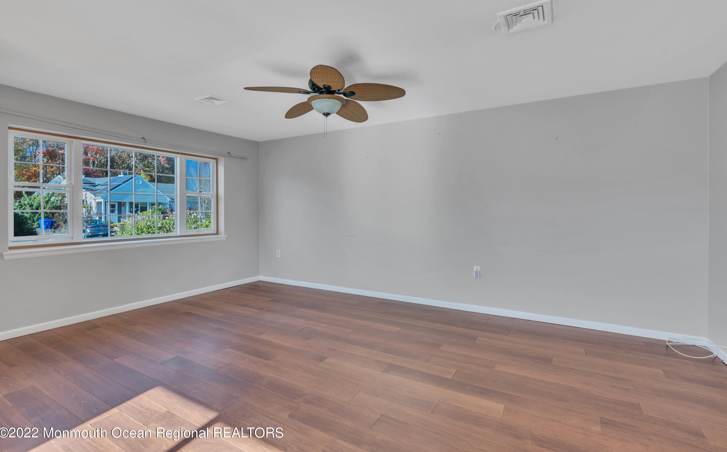 533 Iron Kettle Rd, Toms River NJ  08753-6284 exterior