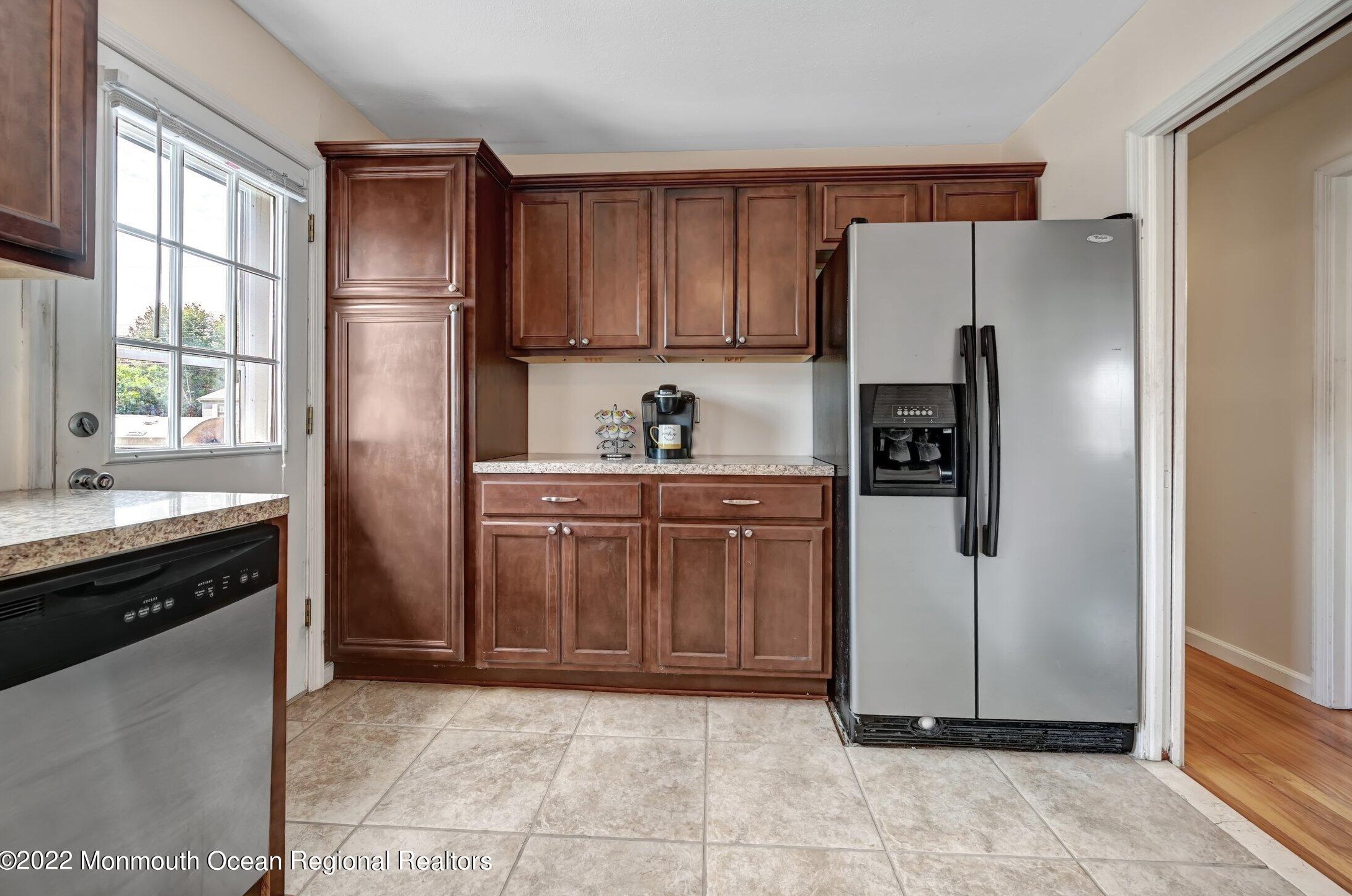 211 Chestnut St, Toms River NJ exterior