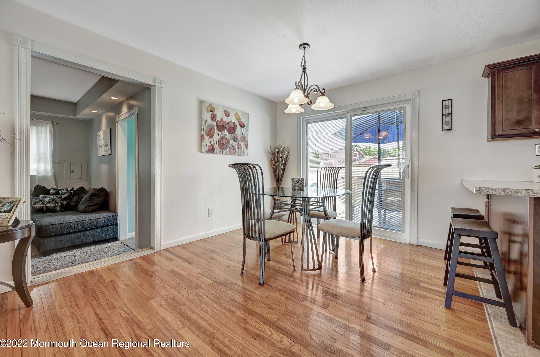 211 Chestnut St, Toms River NJ exterior