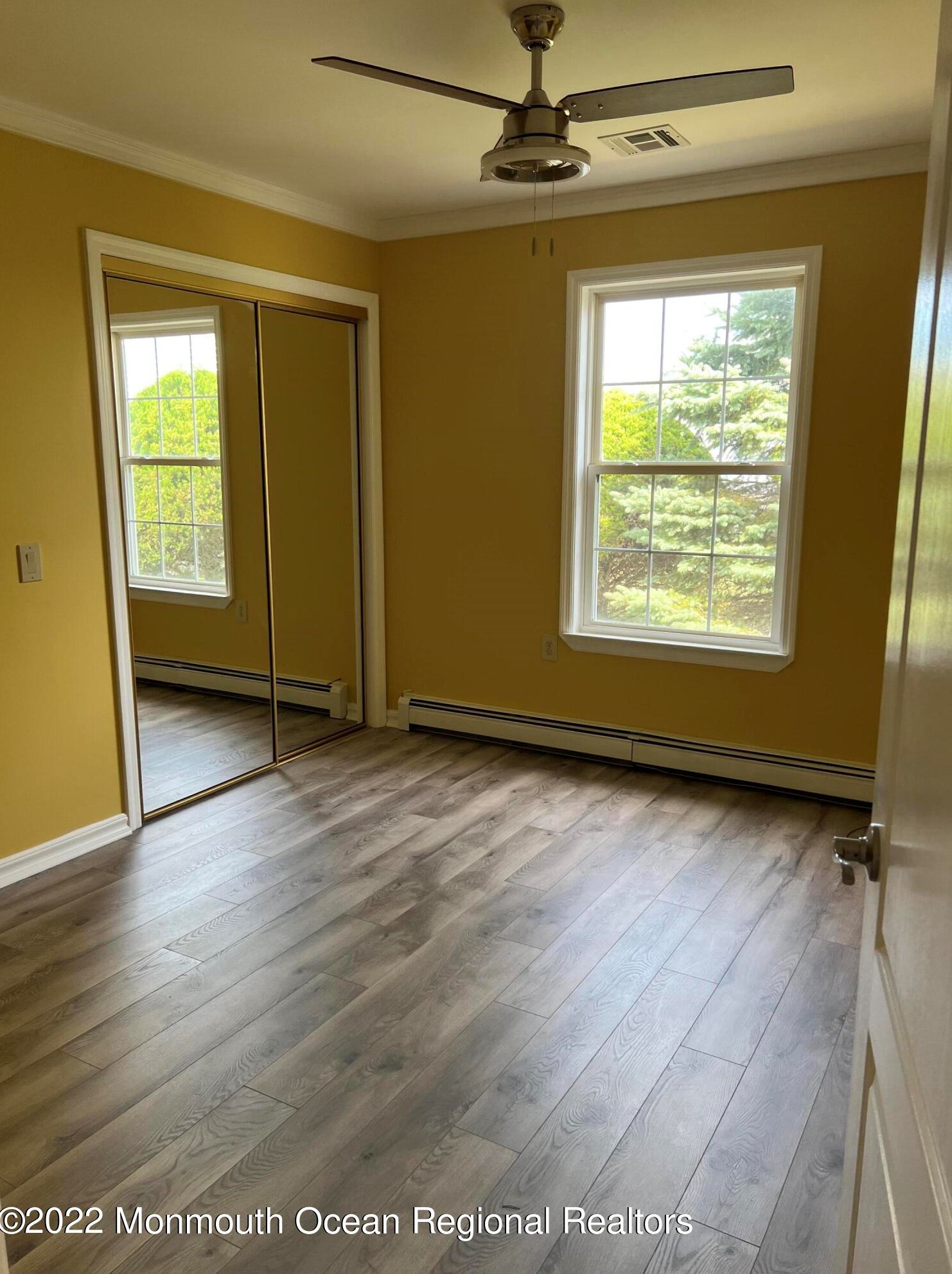 19 Winterton Dr, Toms River NJ  08757-6024 exterior