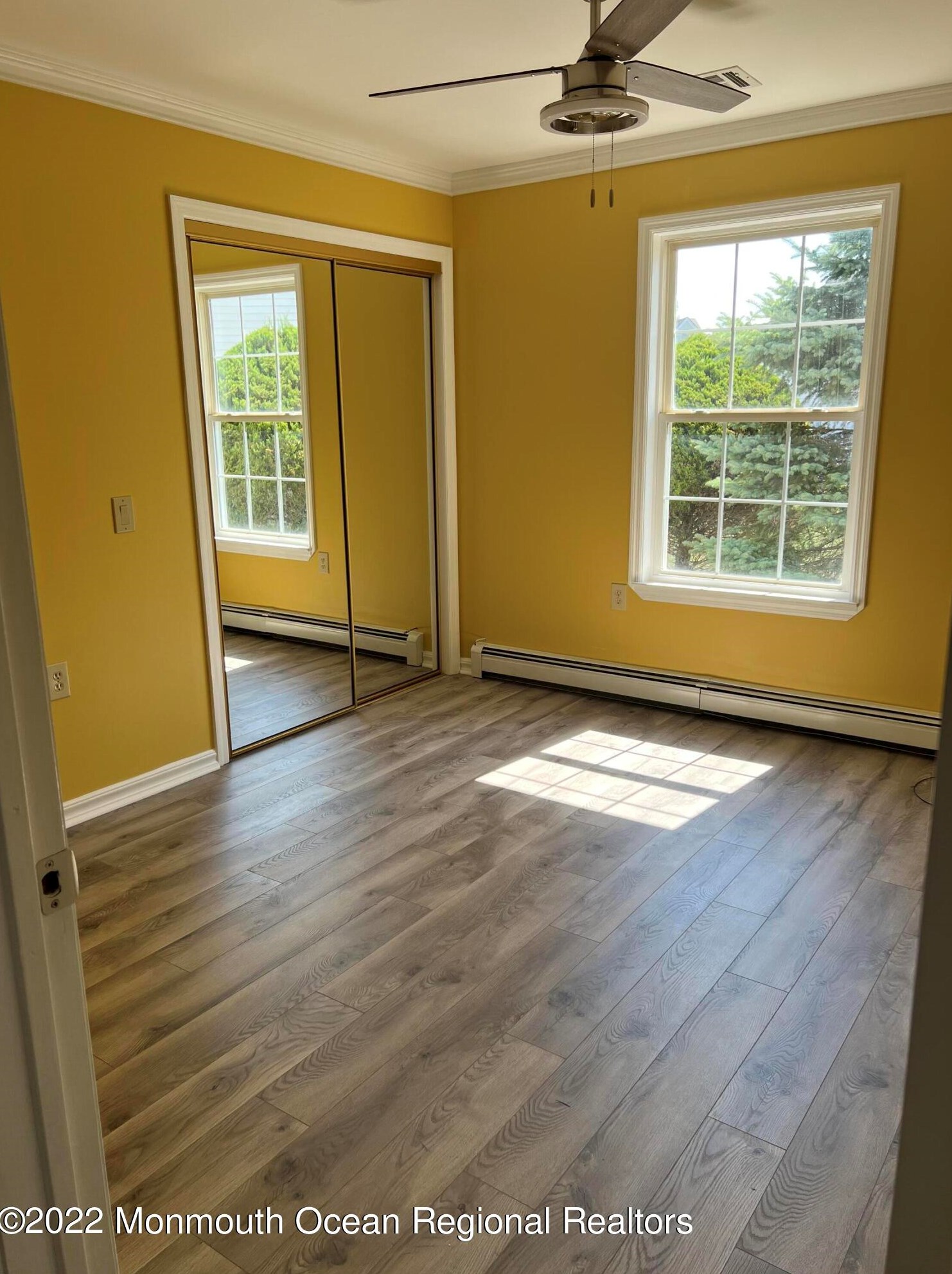 19 Winterton Dr, Toms River NJ  08757-6024 exterior