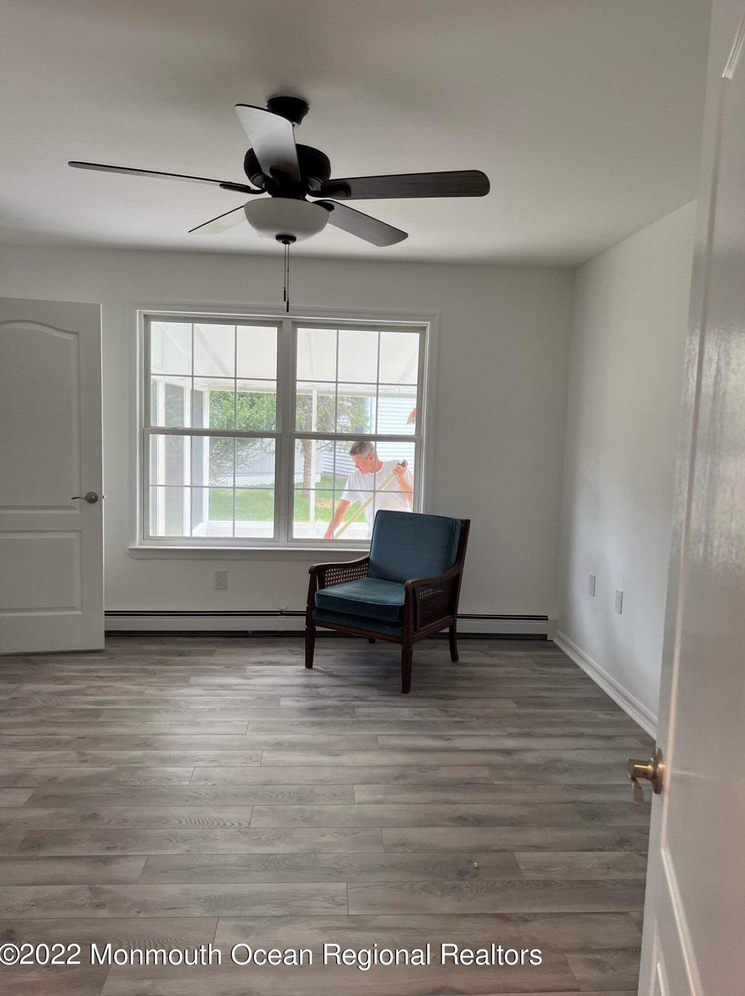 19 Winterton Dr, Toms River NJ  08757-6024 exterior