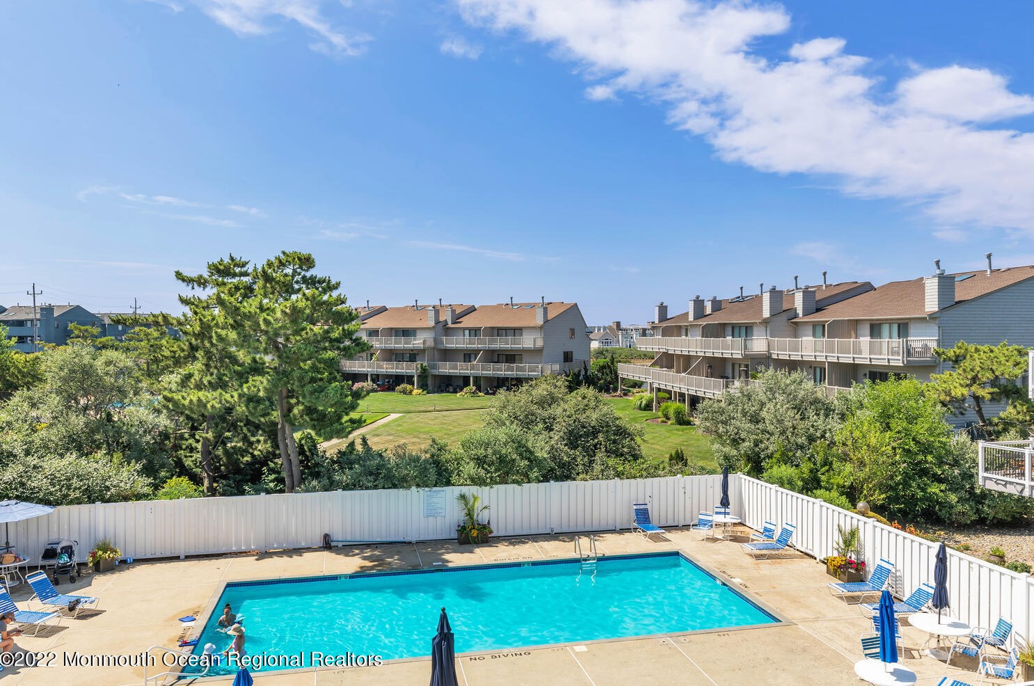 5 Island View Way, Locust NJ  07760-2261 exterior