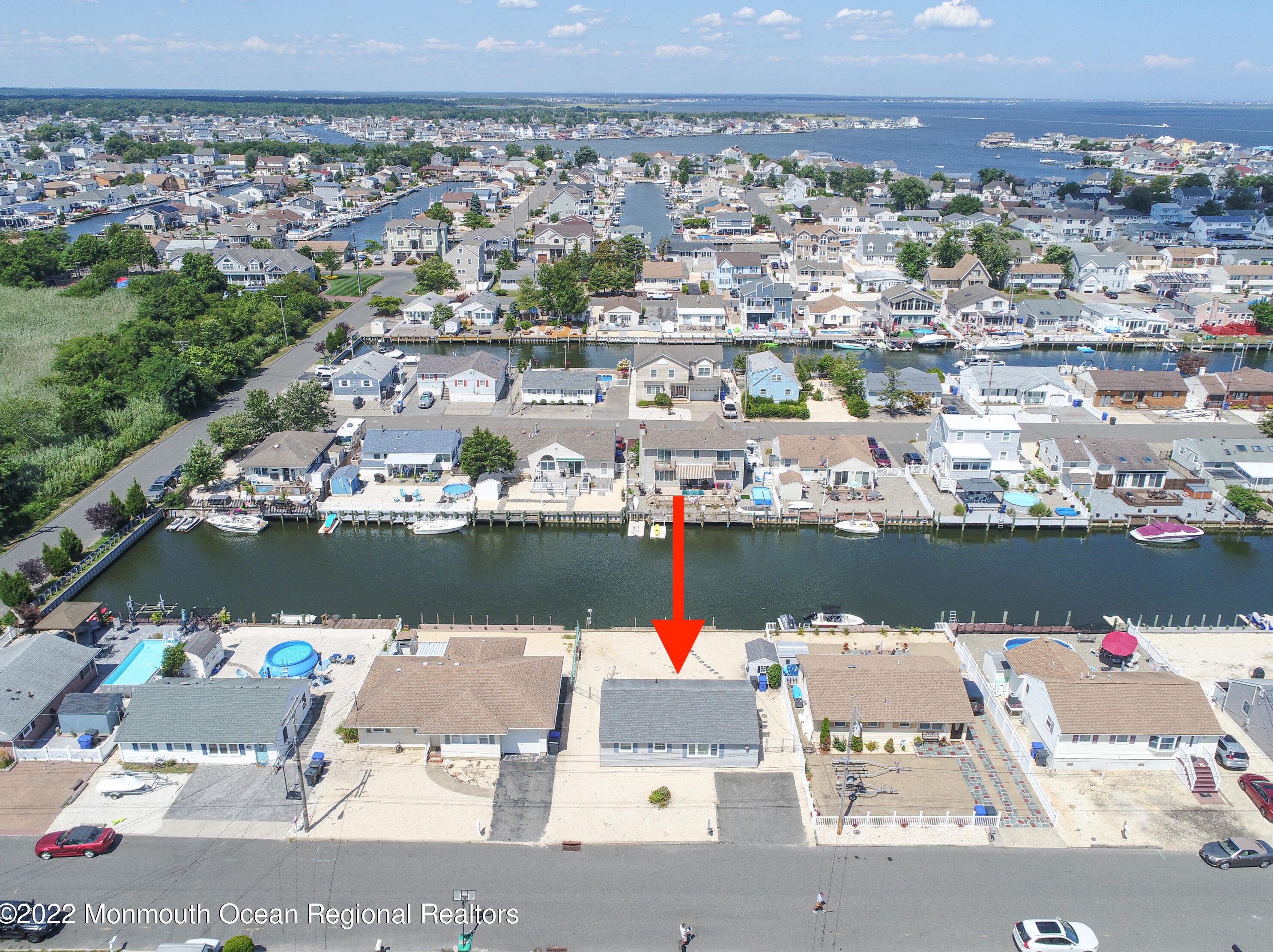 3406 Lisbon Ave, Toms River NJ  08753-4821 exterior