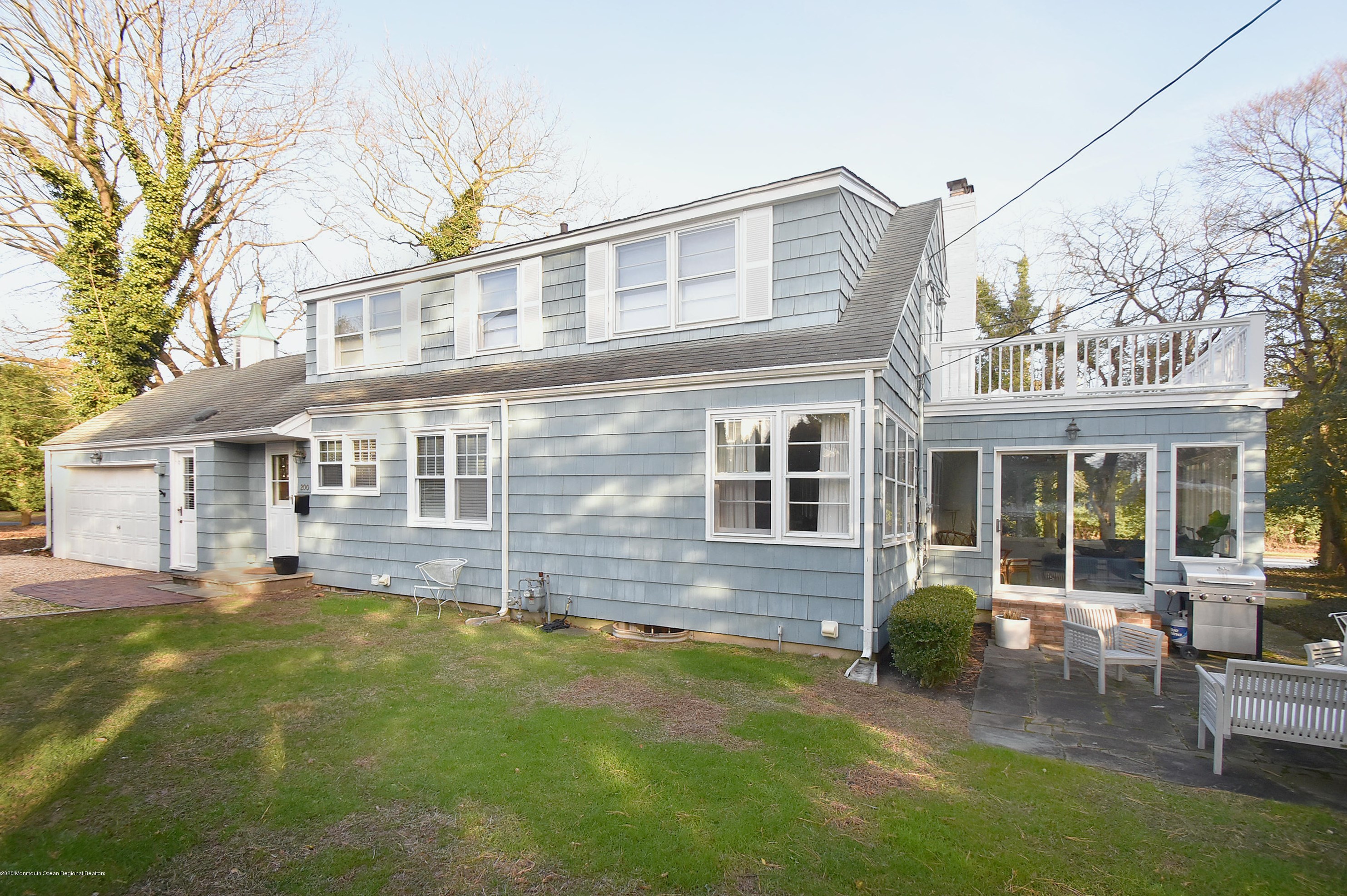 200 Crescent Pkwy, Wall Township NJ  08750-3106 exterior