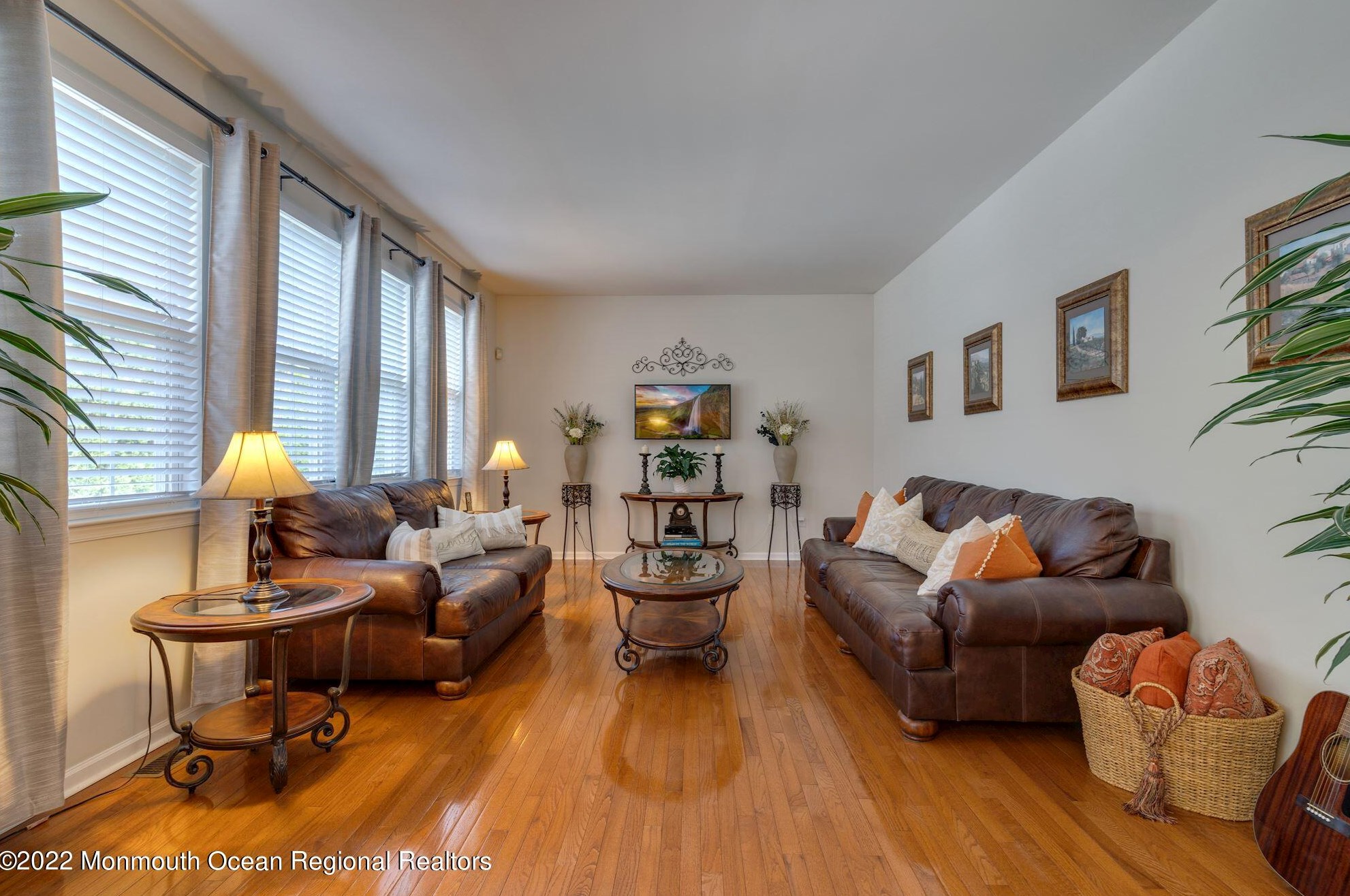 2420 Frst Cir, Toms River NJ 08757 exterior