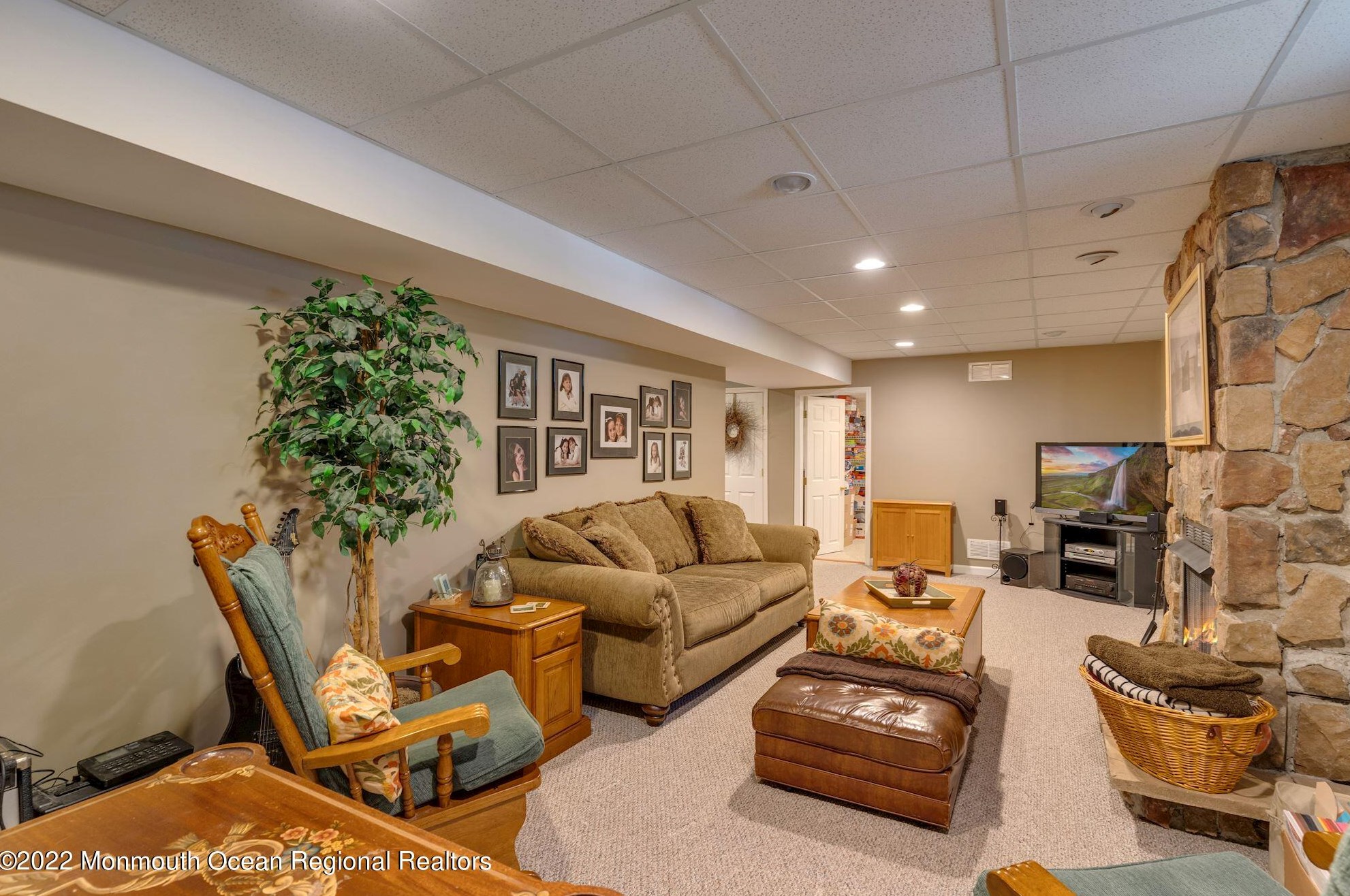 2420 Frst Cir, Toms River NJ 08757 exterior