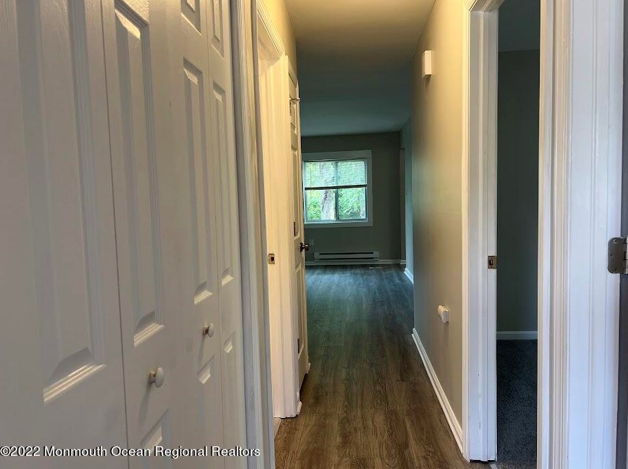 215 Twin Lakes Blvd, Tuckerton NJ  08087-1737 exterior