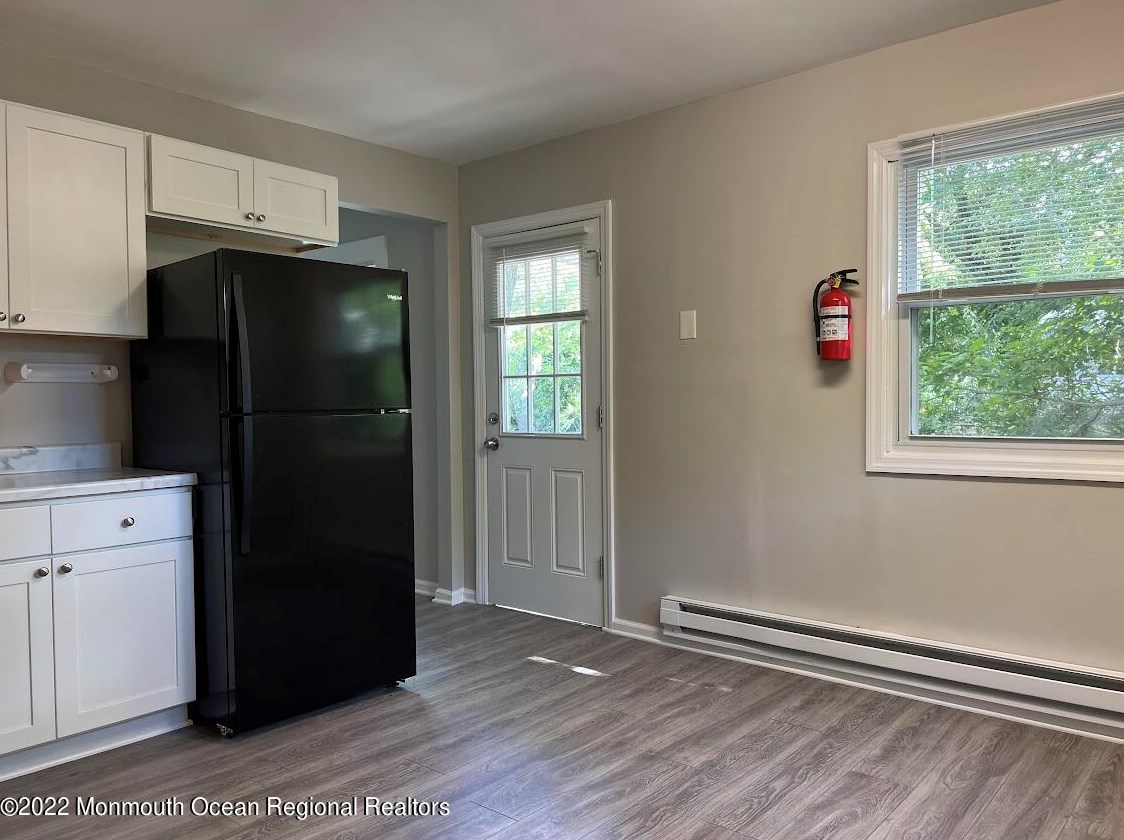 215 Twin Lakes Blvd, Tuckerton NJ  08087-1737 exterior