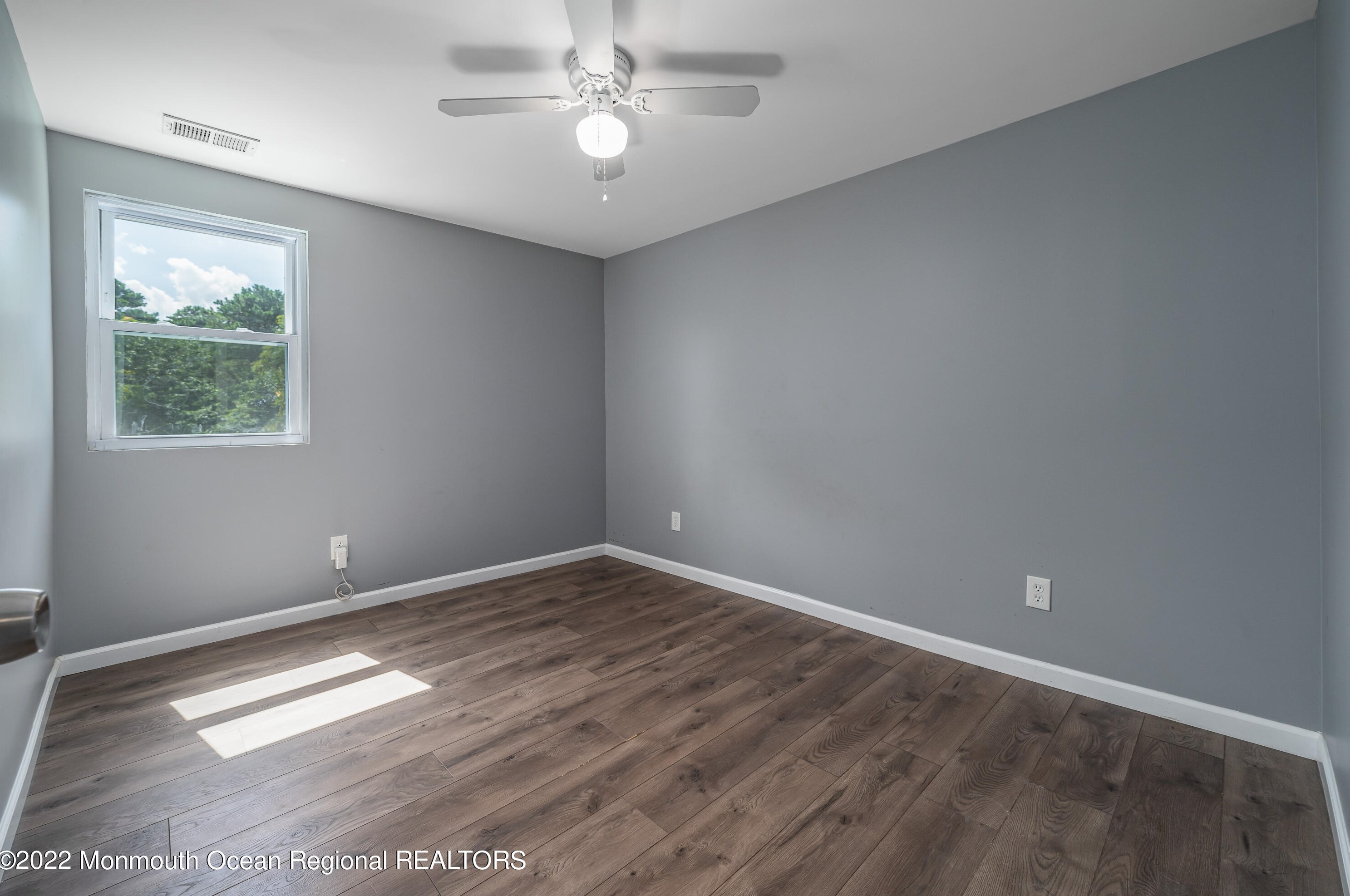 361 Route 9, Waretown NJ  08758-1702 exterior