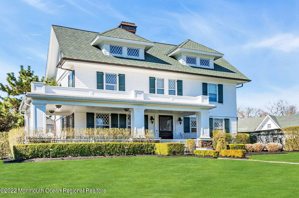 307 Lake Dr, Wall Township NJ  07762-1234 exterior