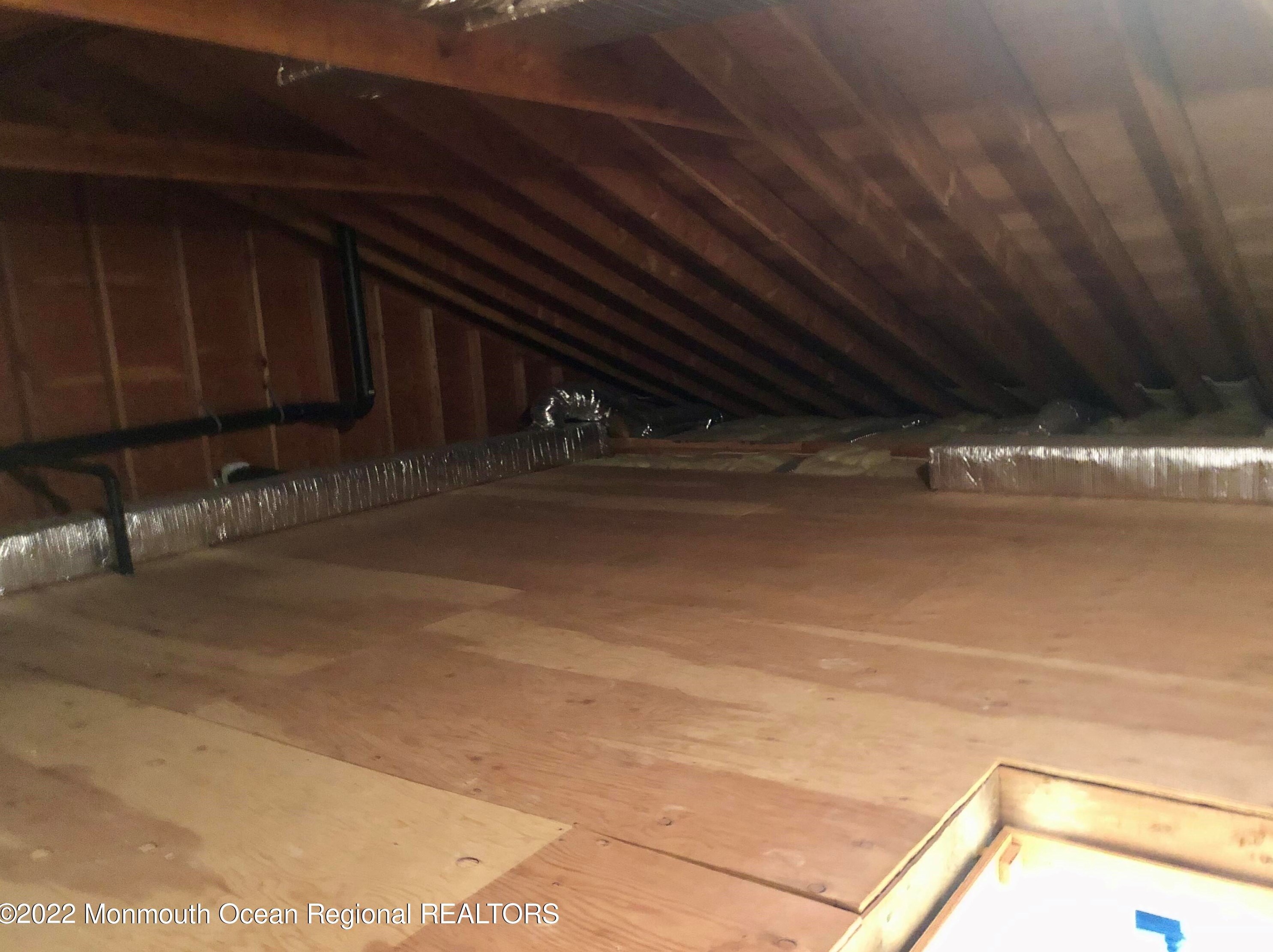 1207 Atlantic Ave, Wall Township NJ 08736-1202 exterior