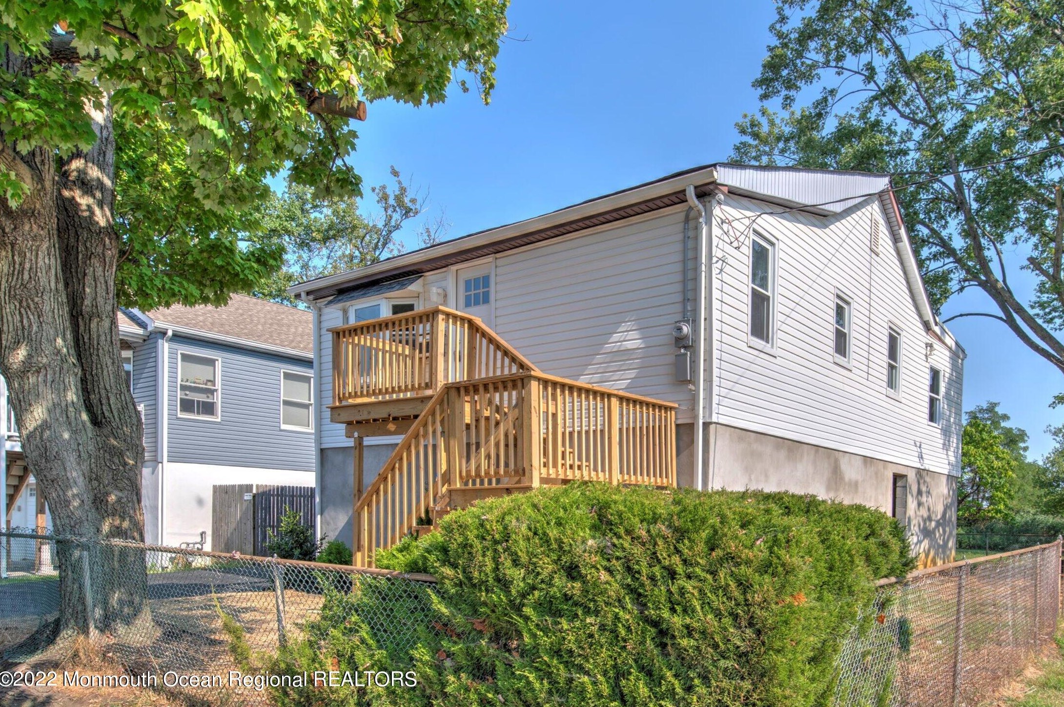 903 Center St, Keyport NJ  07735-2819 exterior