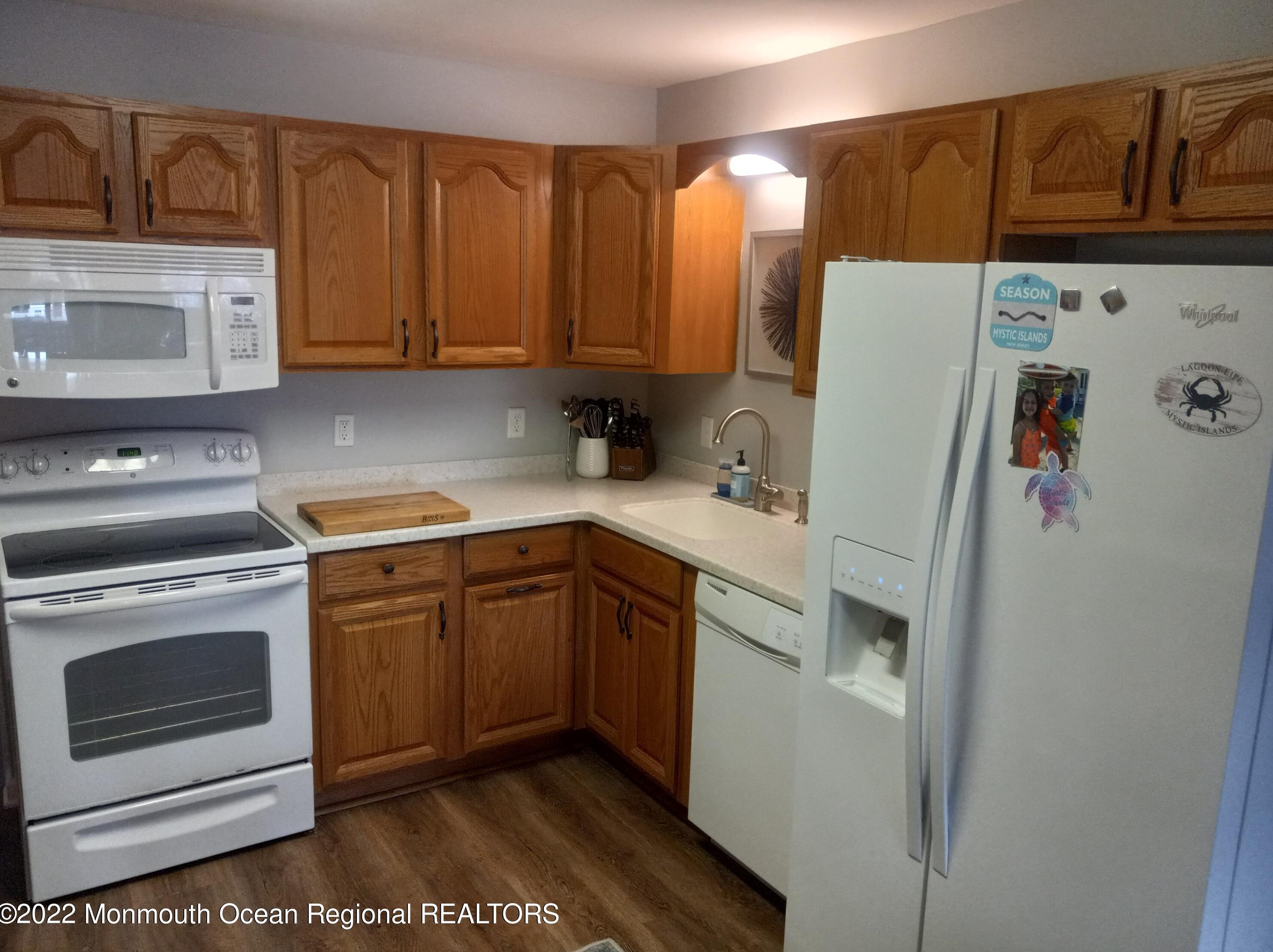 22 Ship Dr, Tuckerton NJ  08087-1520 exterior