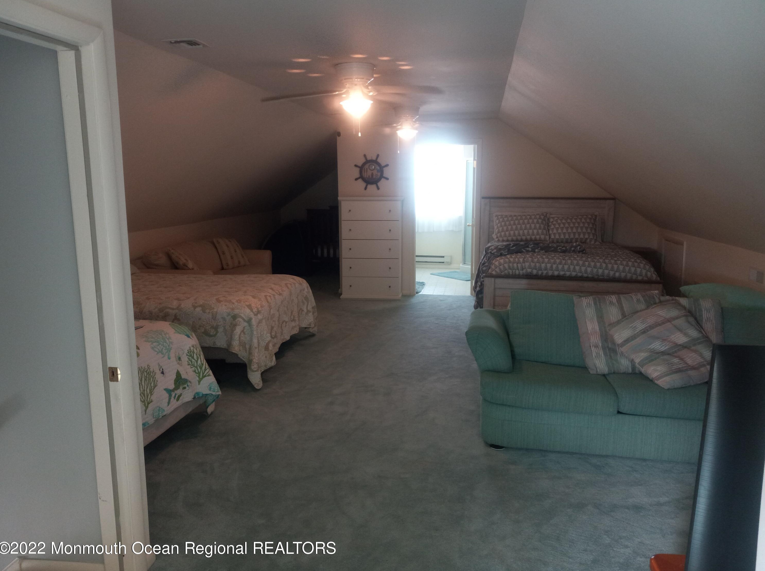 22 Ship Dr, Tuckerton NJ  08087-1520 exterior