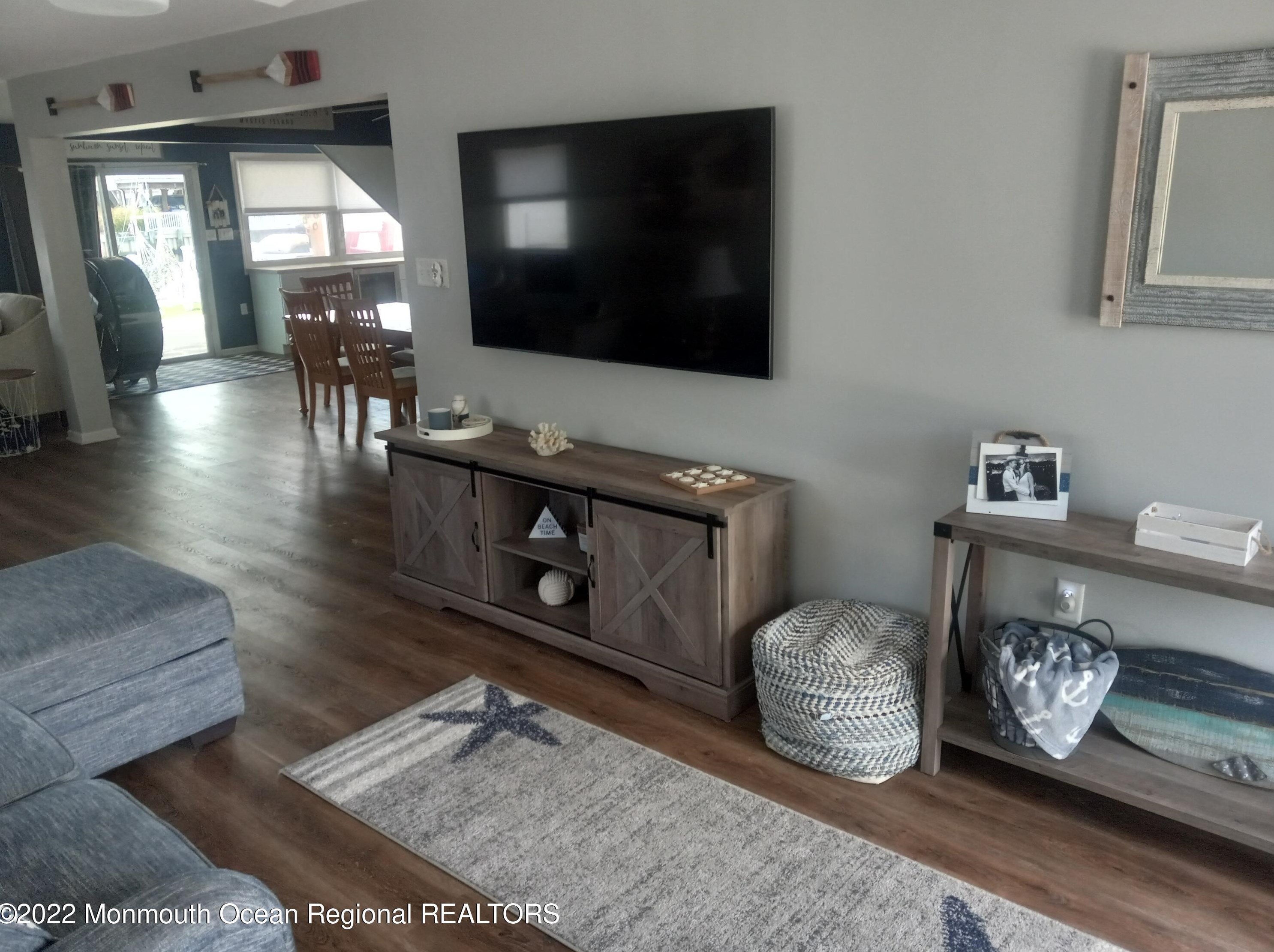 22 Ship Dr, Tuckerton NJ  08087-1520 exterior