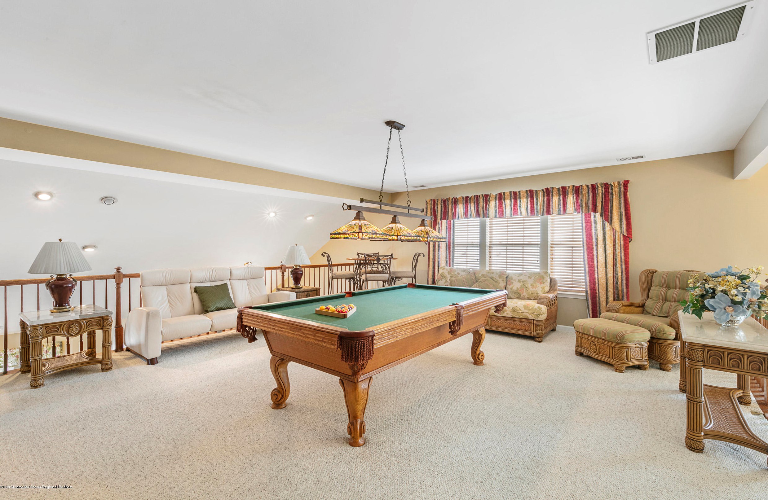 419 Golf Vw Dr, Tuckerton NJ  08087-4222 exterior