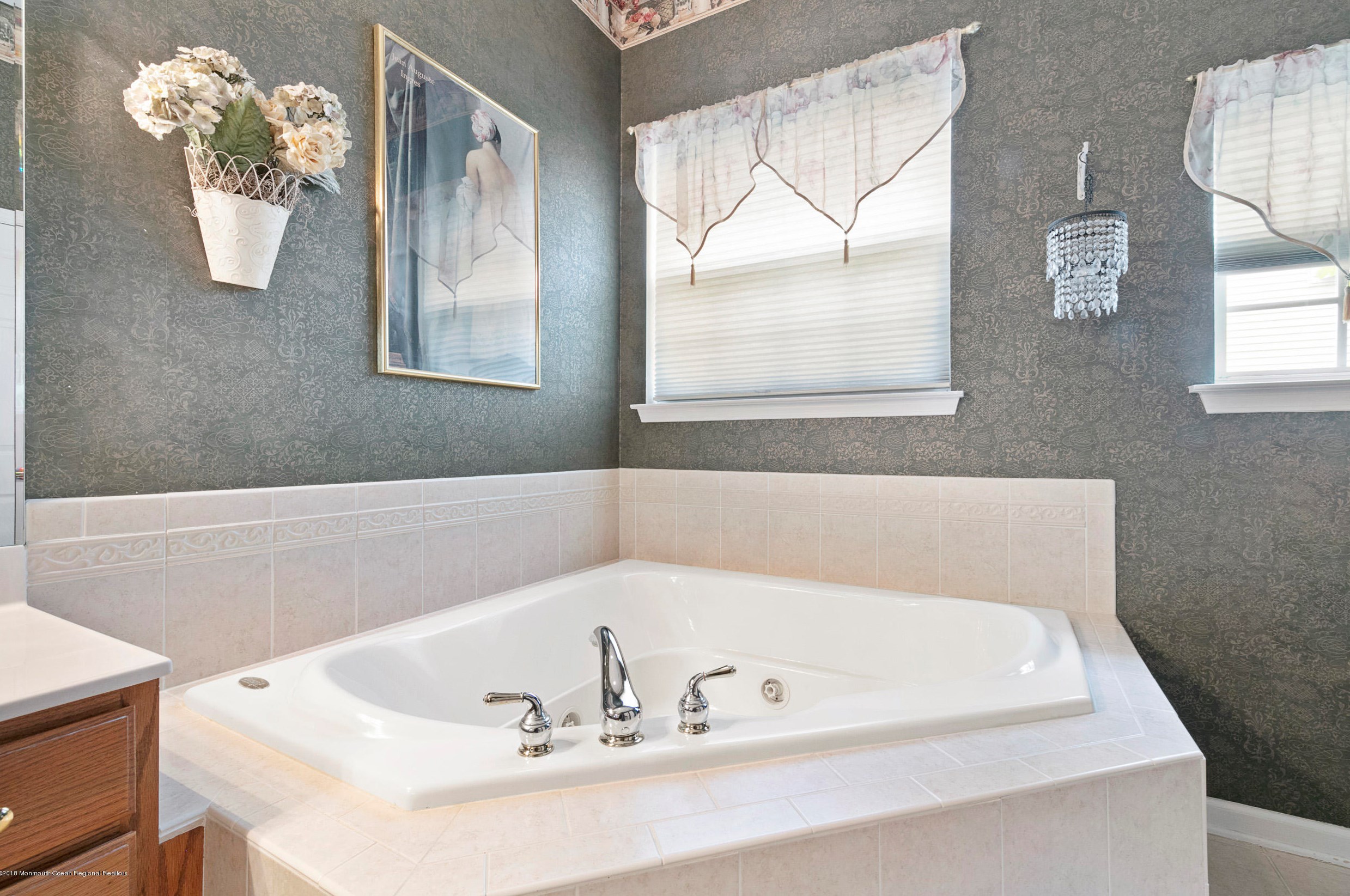 419 Golf Vw Dr, Tuckerton NJ  08087-4222 exterior