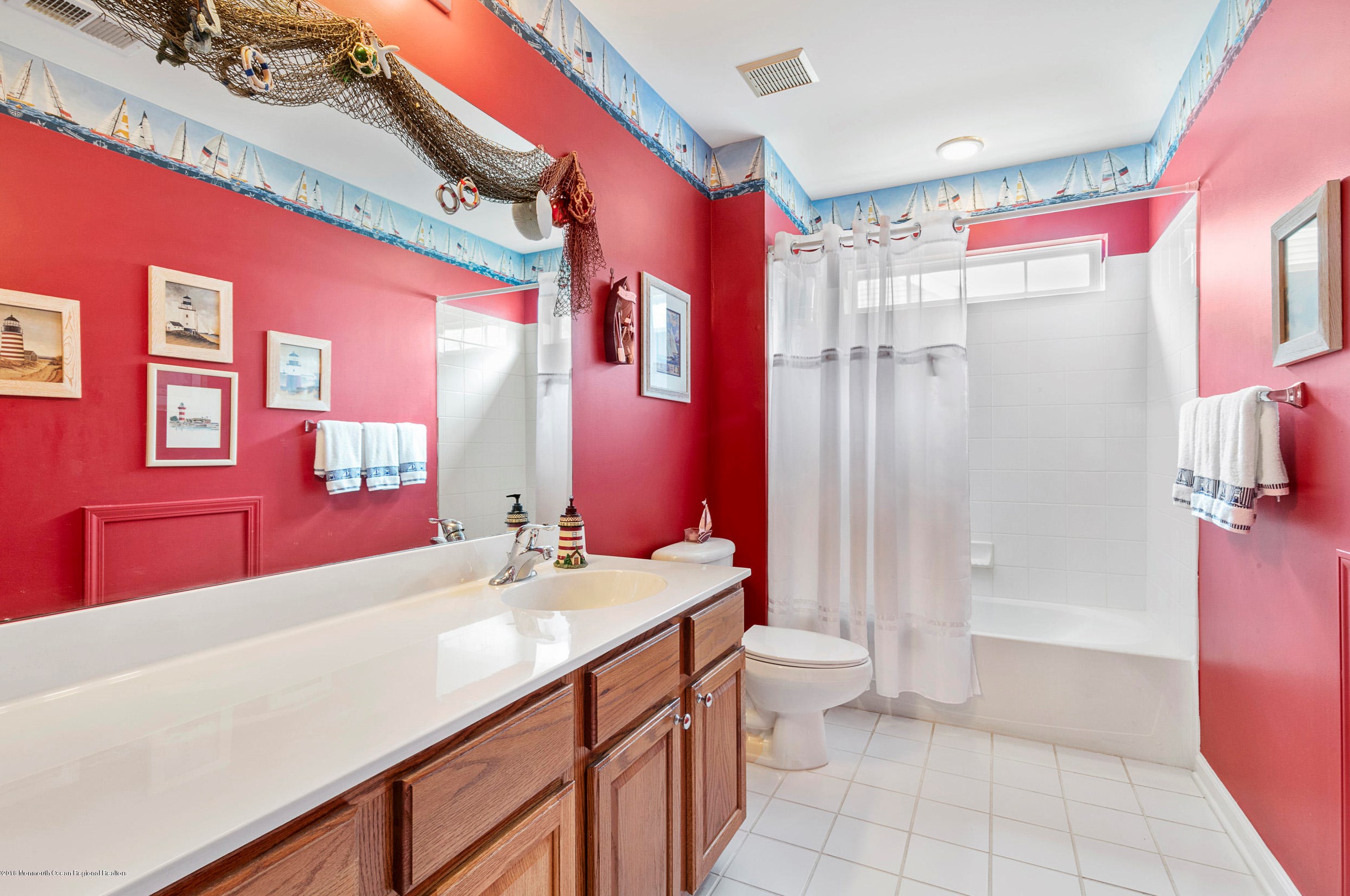 419 Golf Vw Dr, Tuckerton NJ  08087-4222 exterior