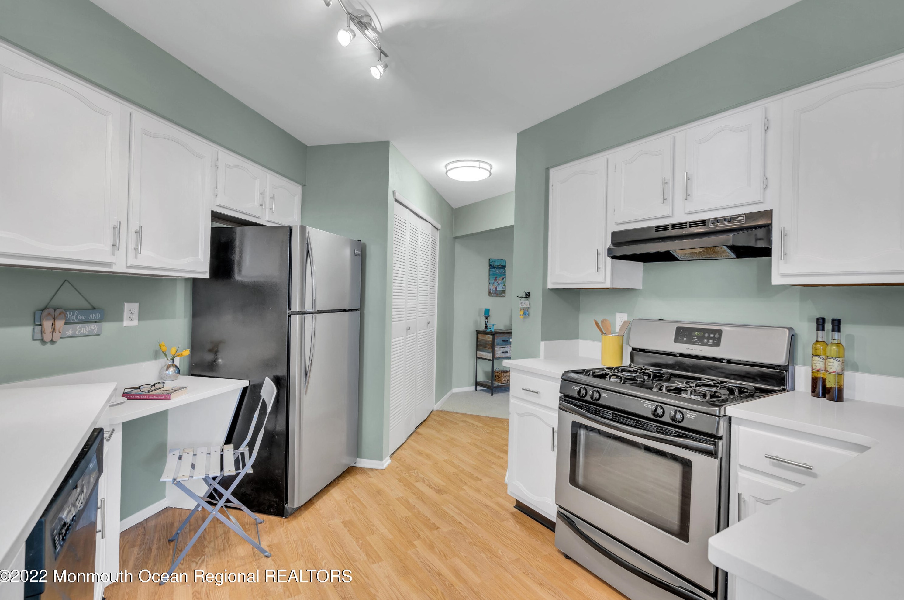 2220 Waters Edge Dr, Toms River NJ  08753-2668 exterior