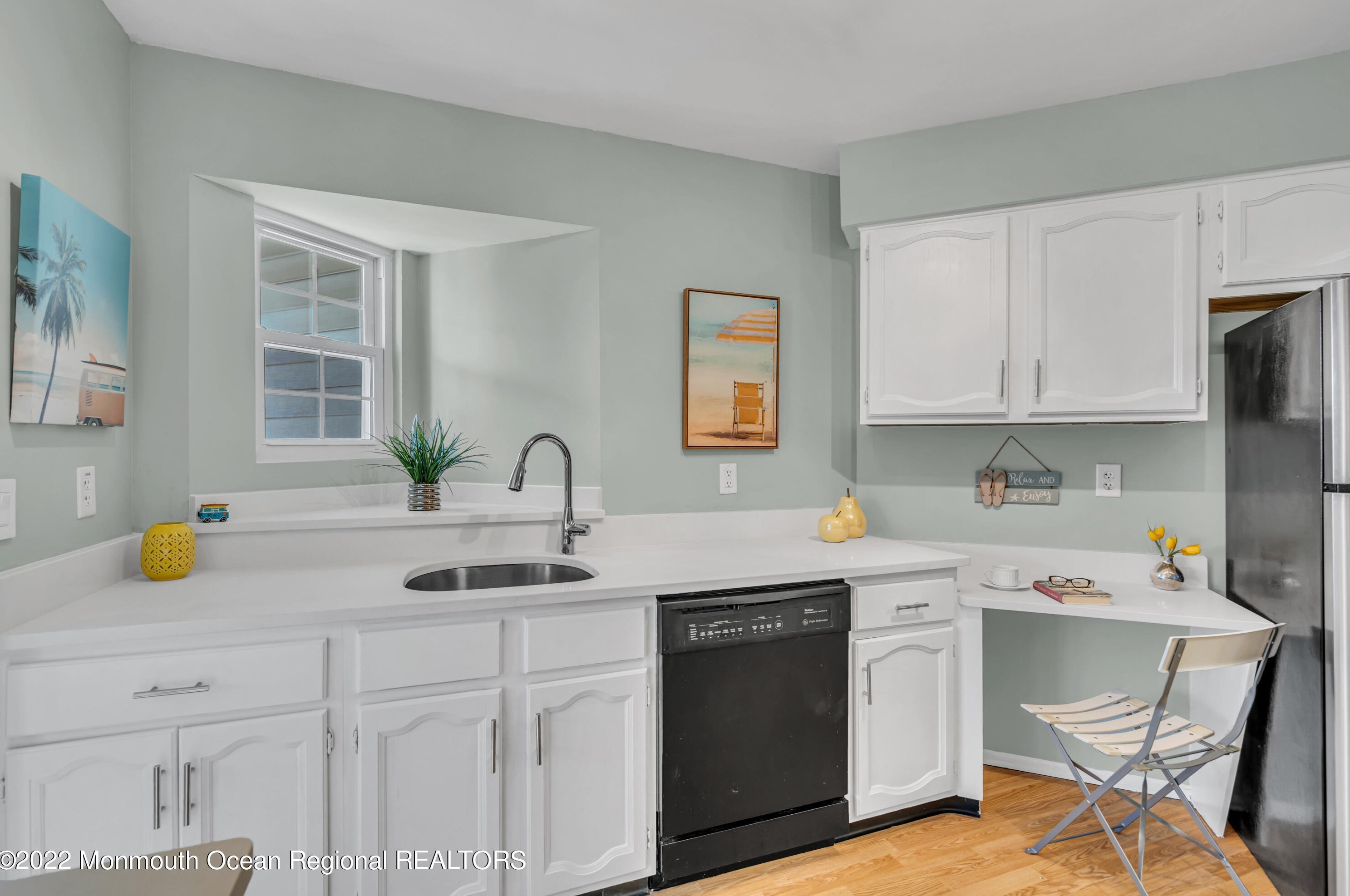 2220 Waters Edge Dr, Toms River NJ  08753-2668 exterior