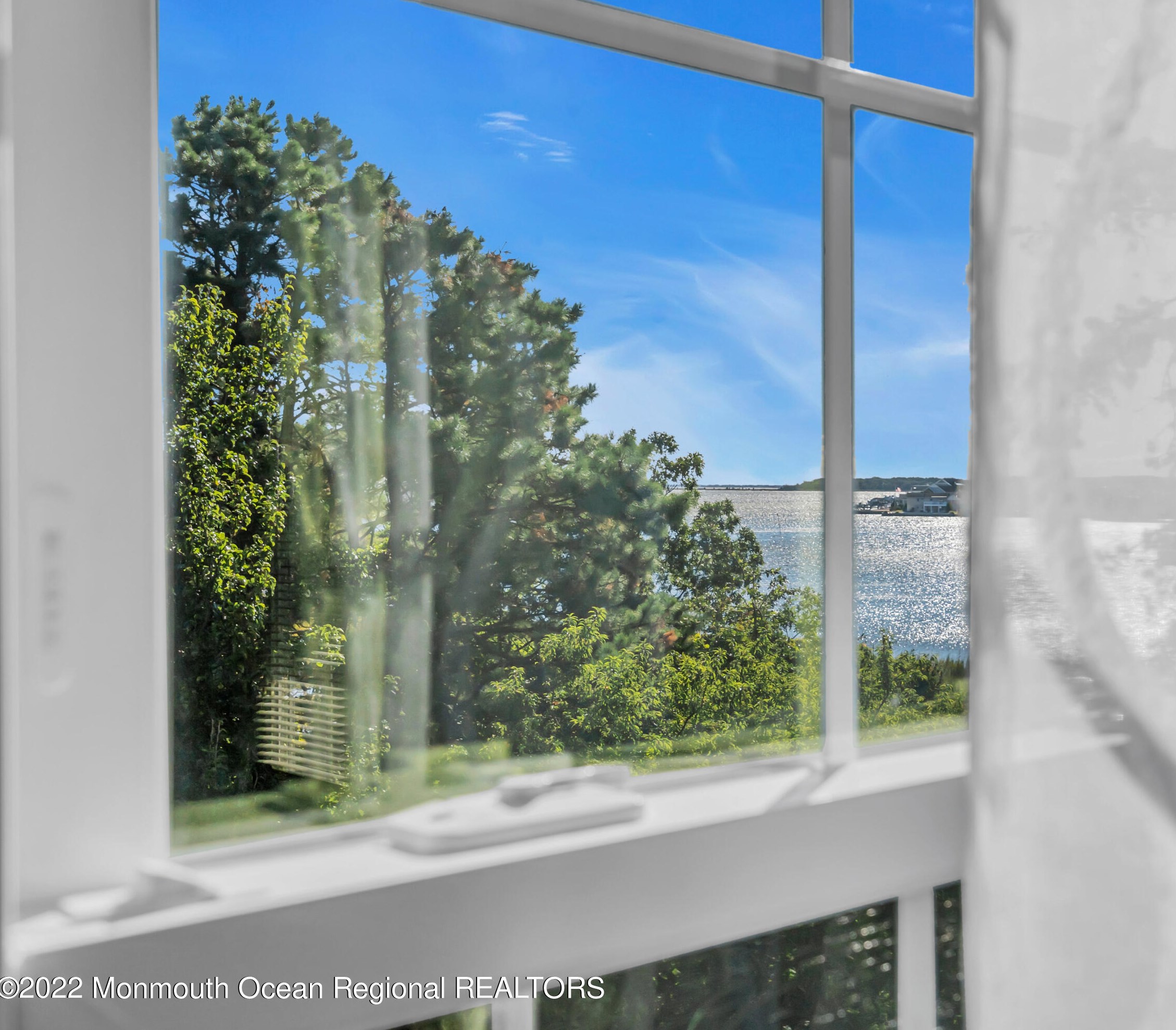 2220 Waters Edge Dr, Toms River NJ  08753-2668 exterior