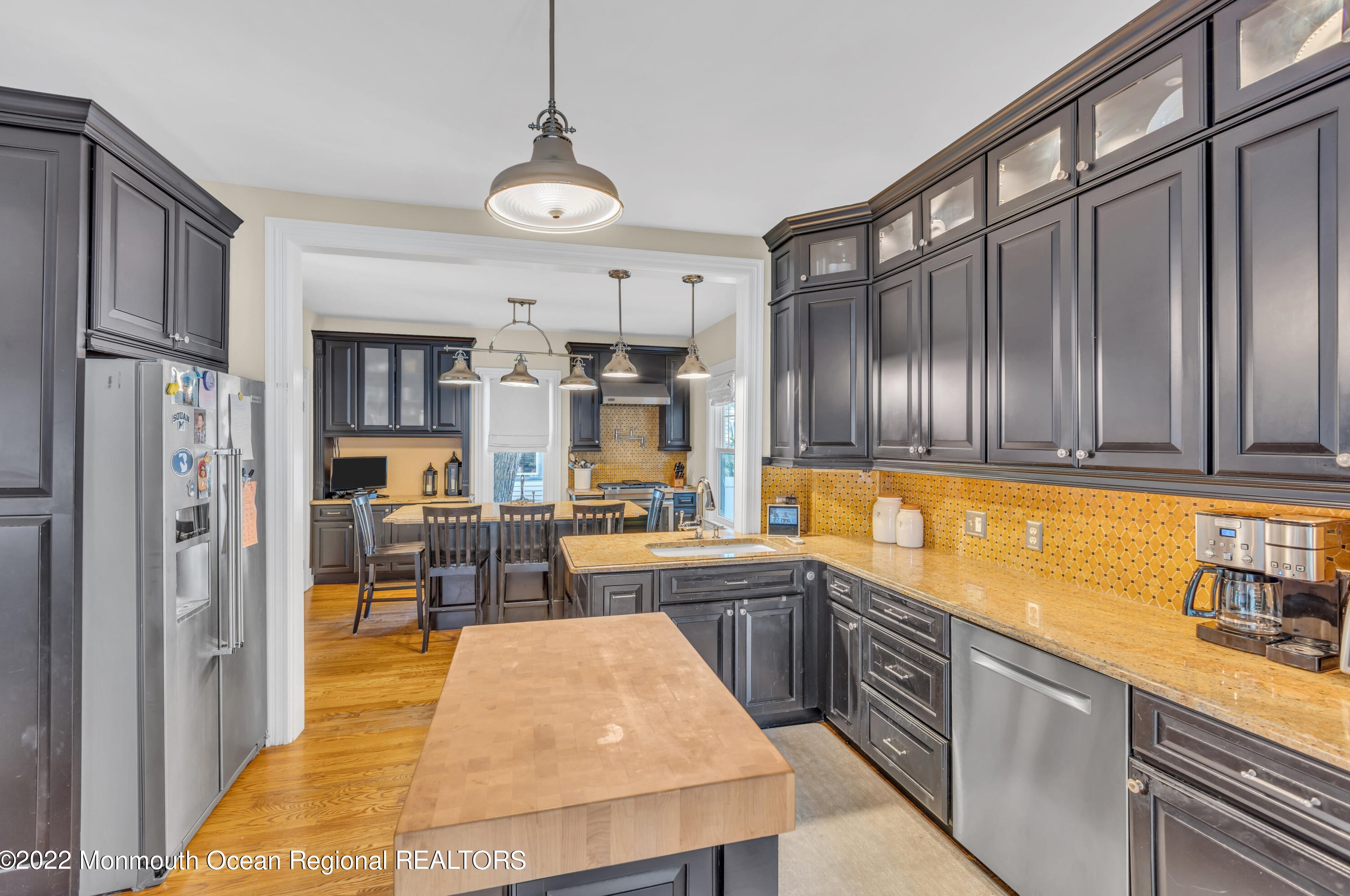 28 Parker Ave, Wall Township NJ  08736-3006 exterior