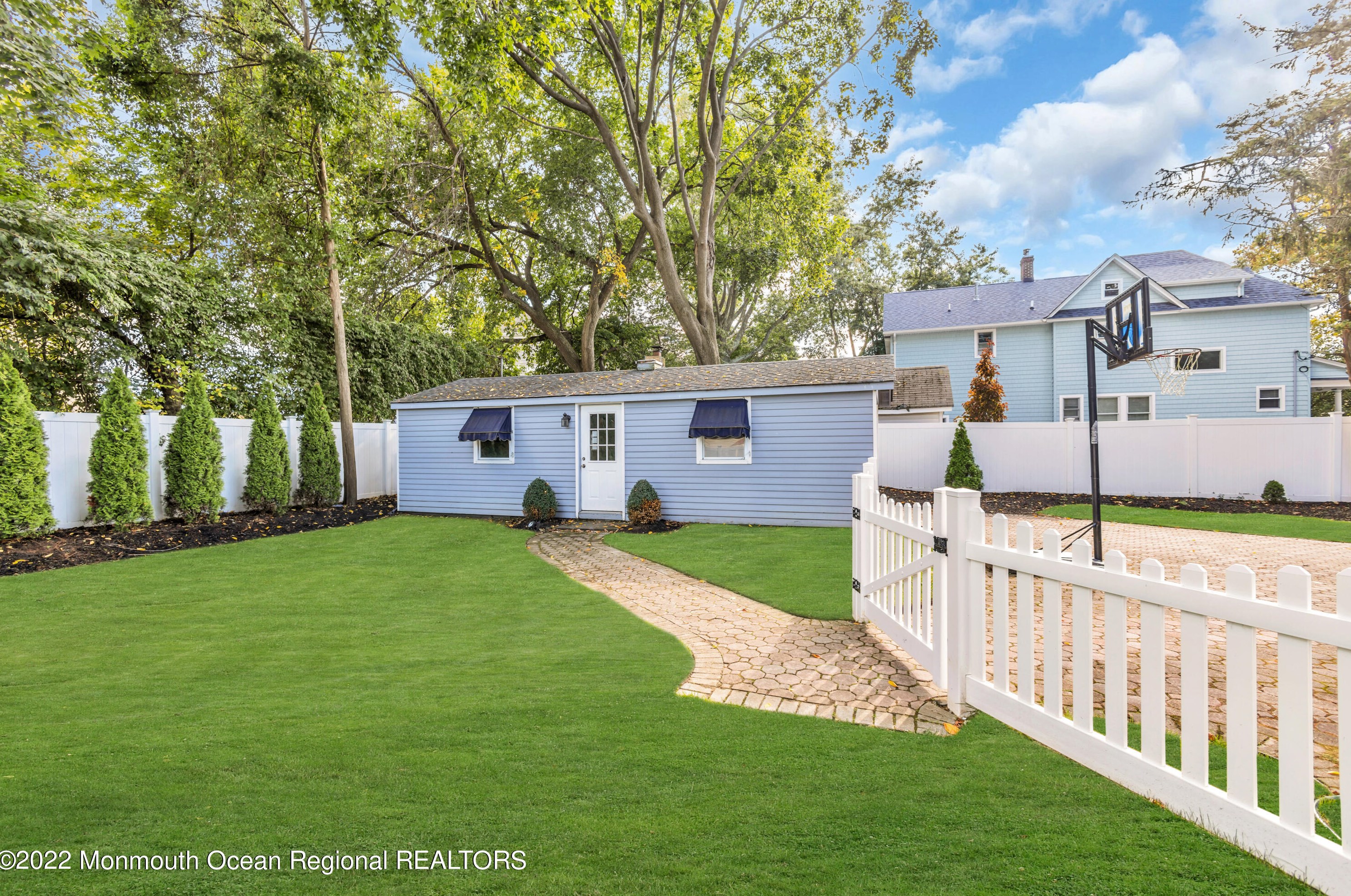 28 Parker Ave, Wall Township NJ  08736-3006 exterior