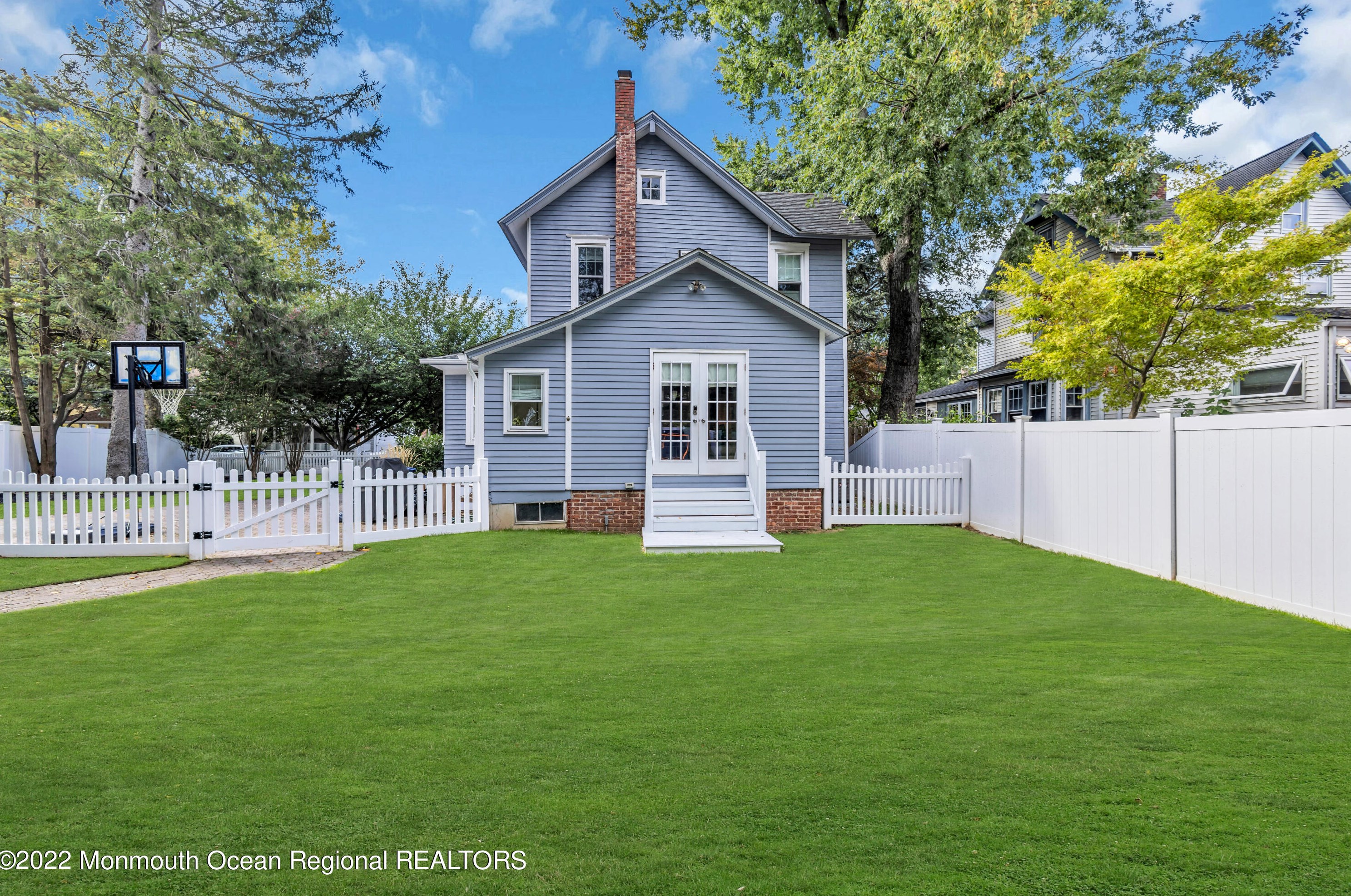 28 Parker Ave, Wall Township NJ  08736-3006 exterior