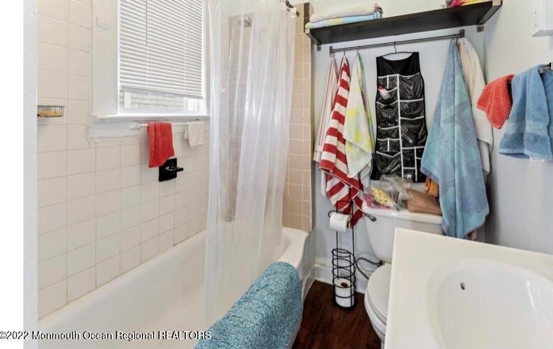 111 7 Ave, Belmar NJ  07719-2205 exterior