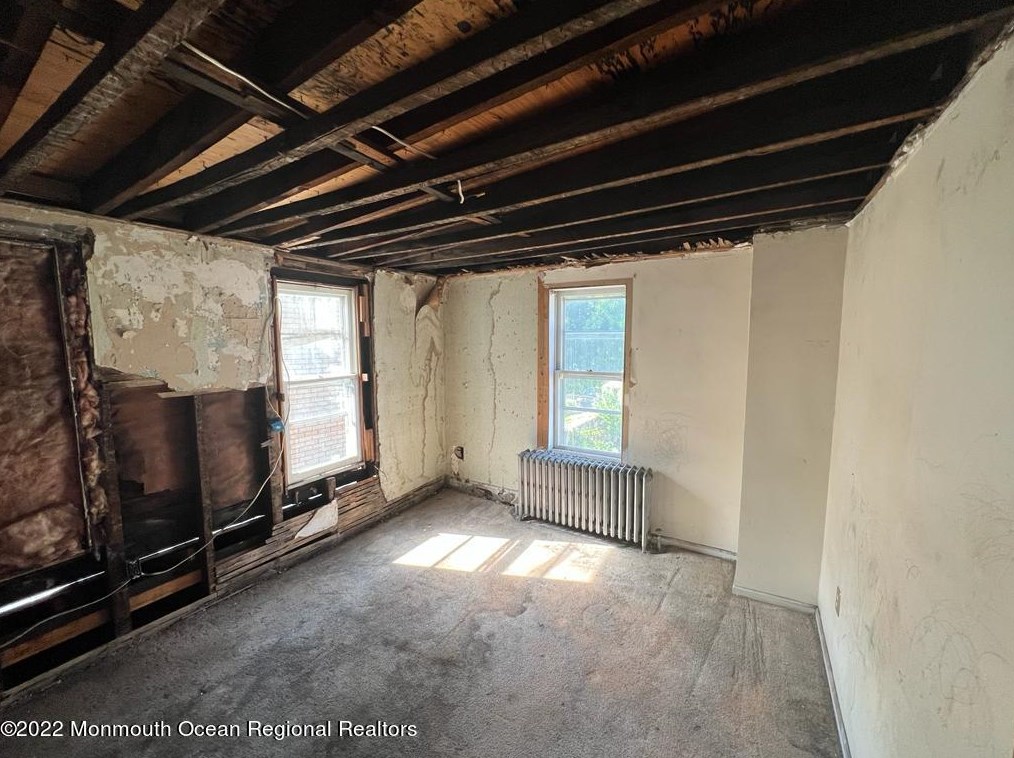 248 Mercer St, Delaware Park NJ exterior