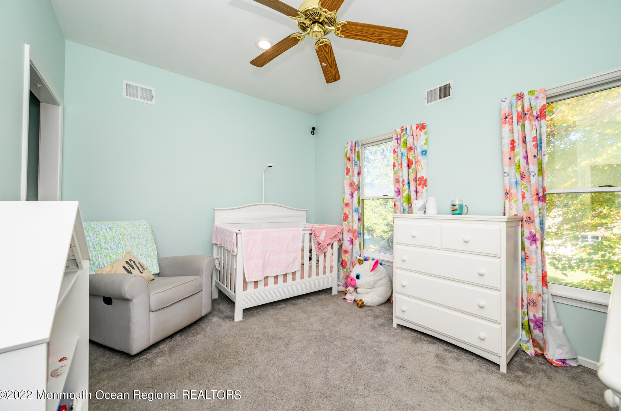 558 Hopping Rd, Belford NJ  07718-1188 exterior