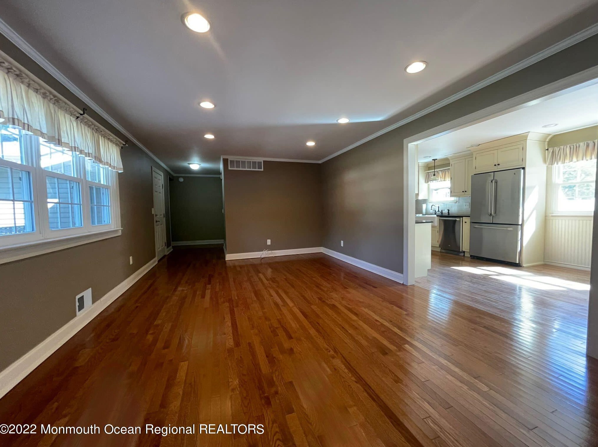 1008 12th Ave, Toms River NJ  08757-1838 exterior