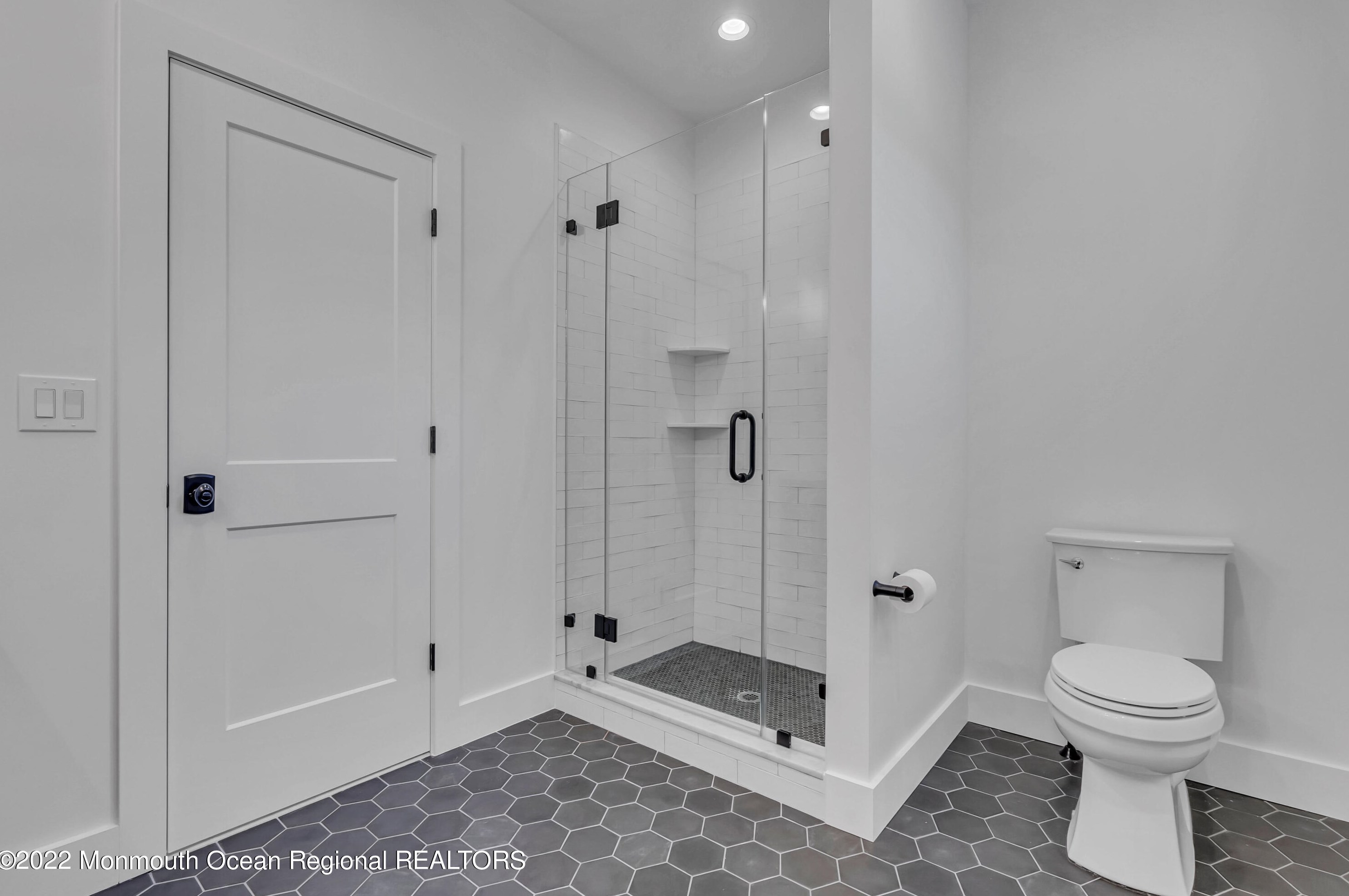 985 Atlantic Ave, Wall Township NJ exterior