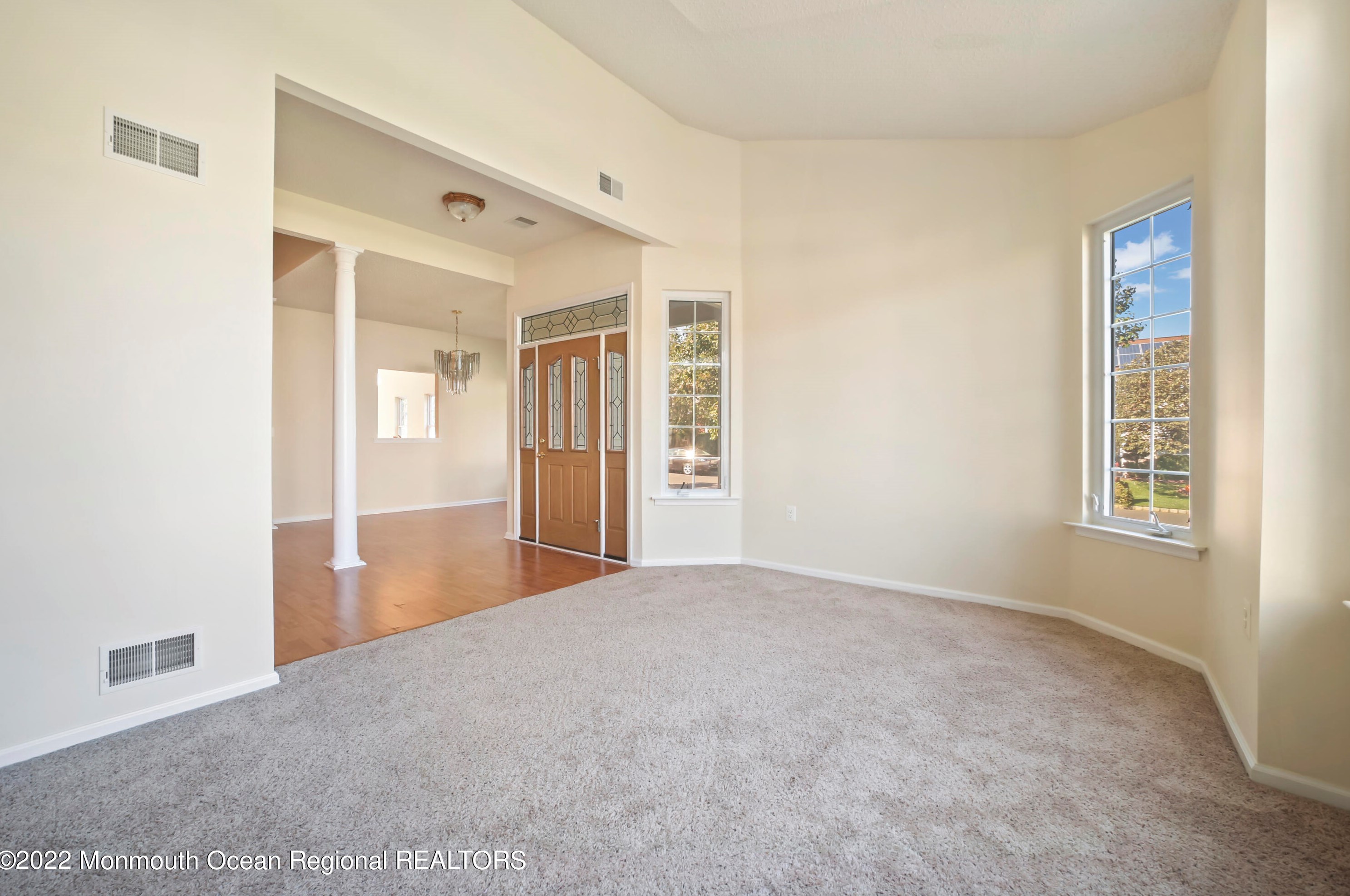 1 Severn Way, Monroe Twp NJ  08831-2672 exterior