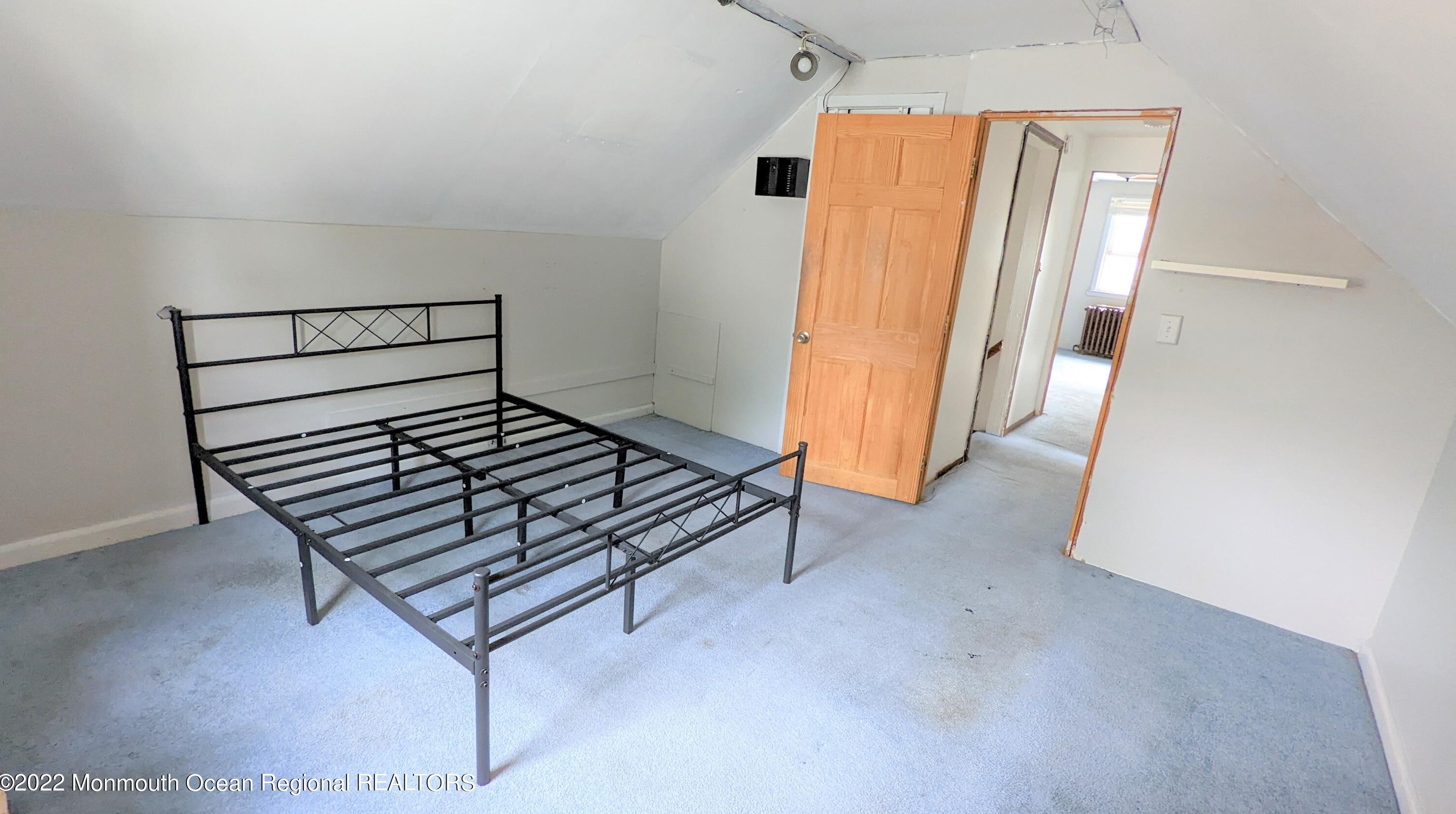 23 Lincoln Ct, Ideal Beach NJ  07734-1435 exterior