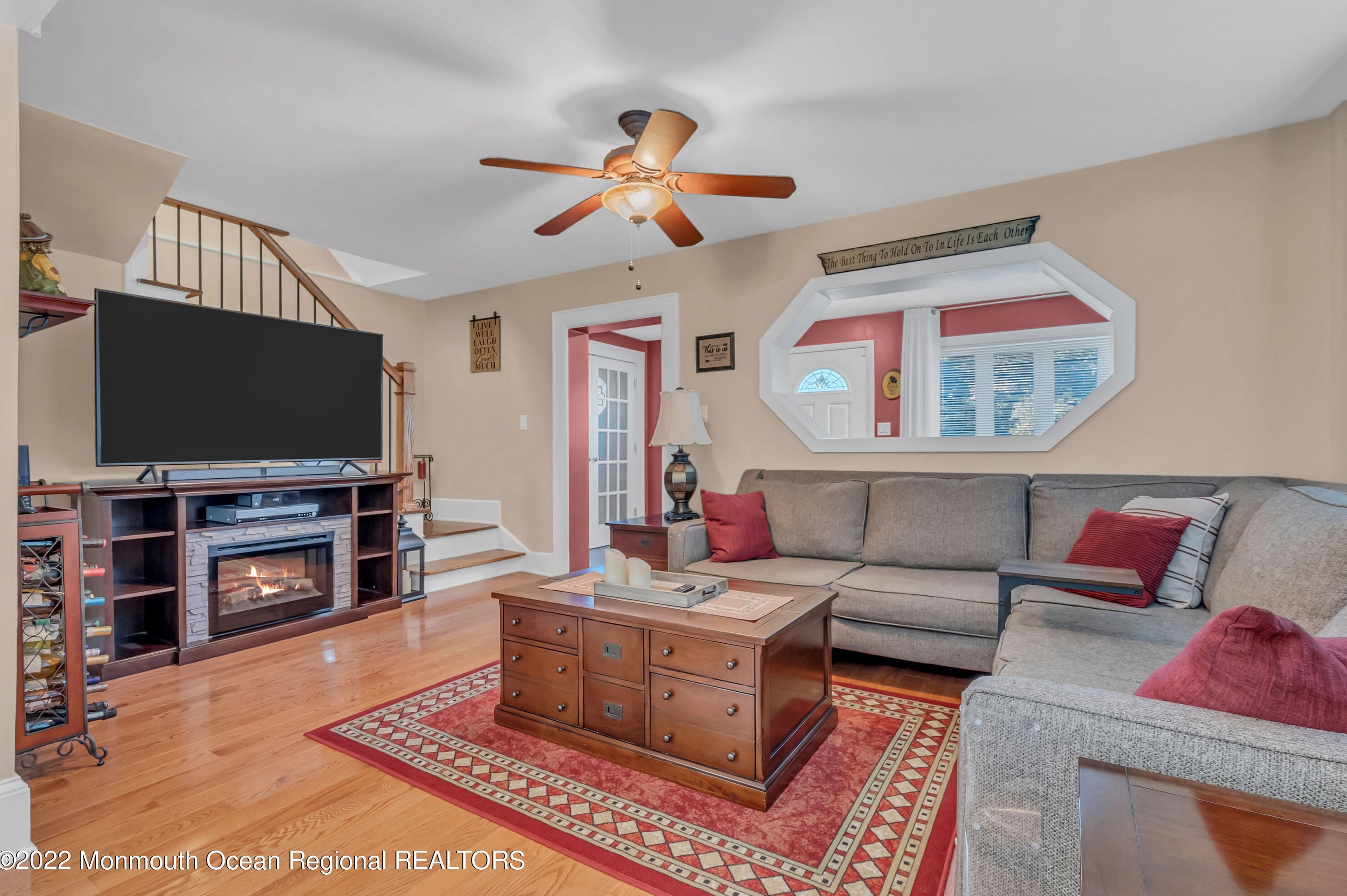 98 Aberdeen Rd, Matawan NJ 07747-2721 exterior