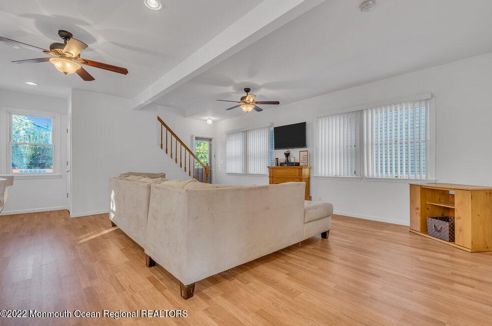 175 Port Monmouth Rd, Ideal Beach NJ  07734-1951 exterior