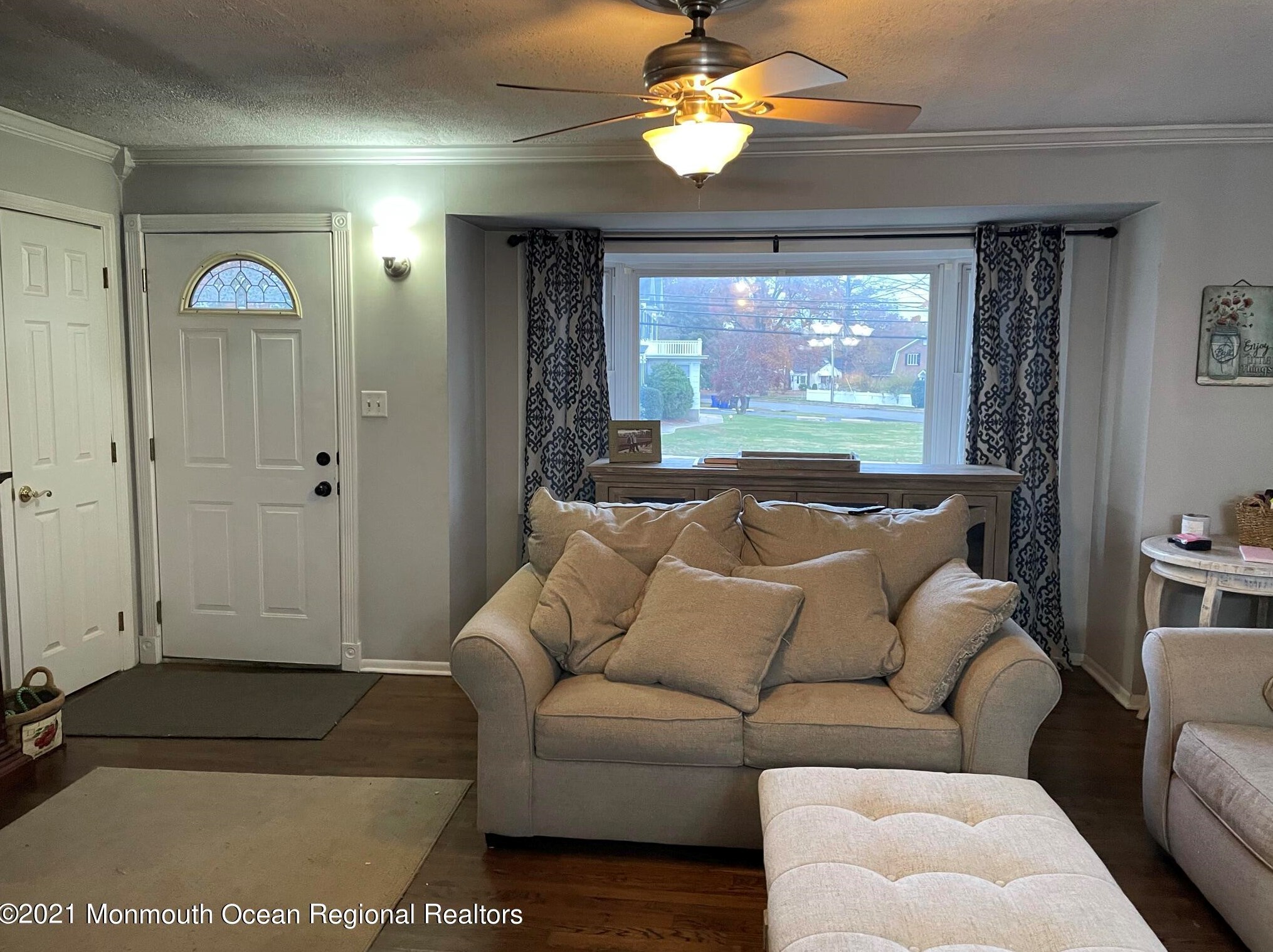 410 Hooper Ave, Toms River NJ  08753-7702 exterior