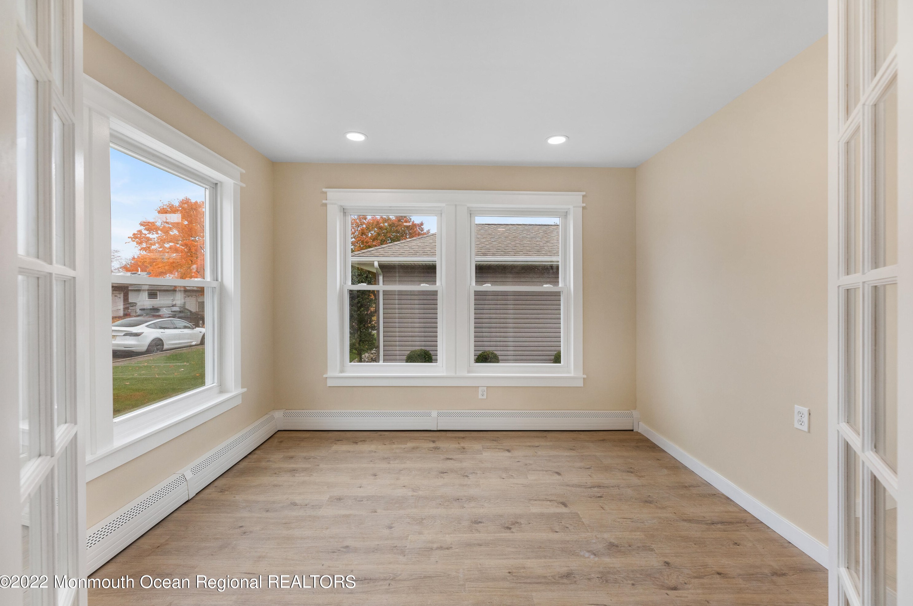 13 Georgetown Dr, Toms River NJ  08757-4342 exterior